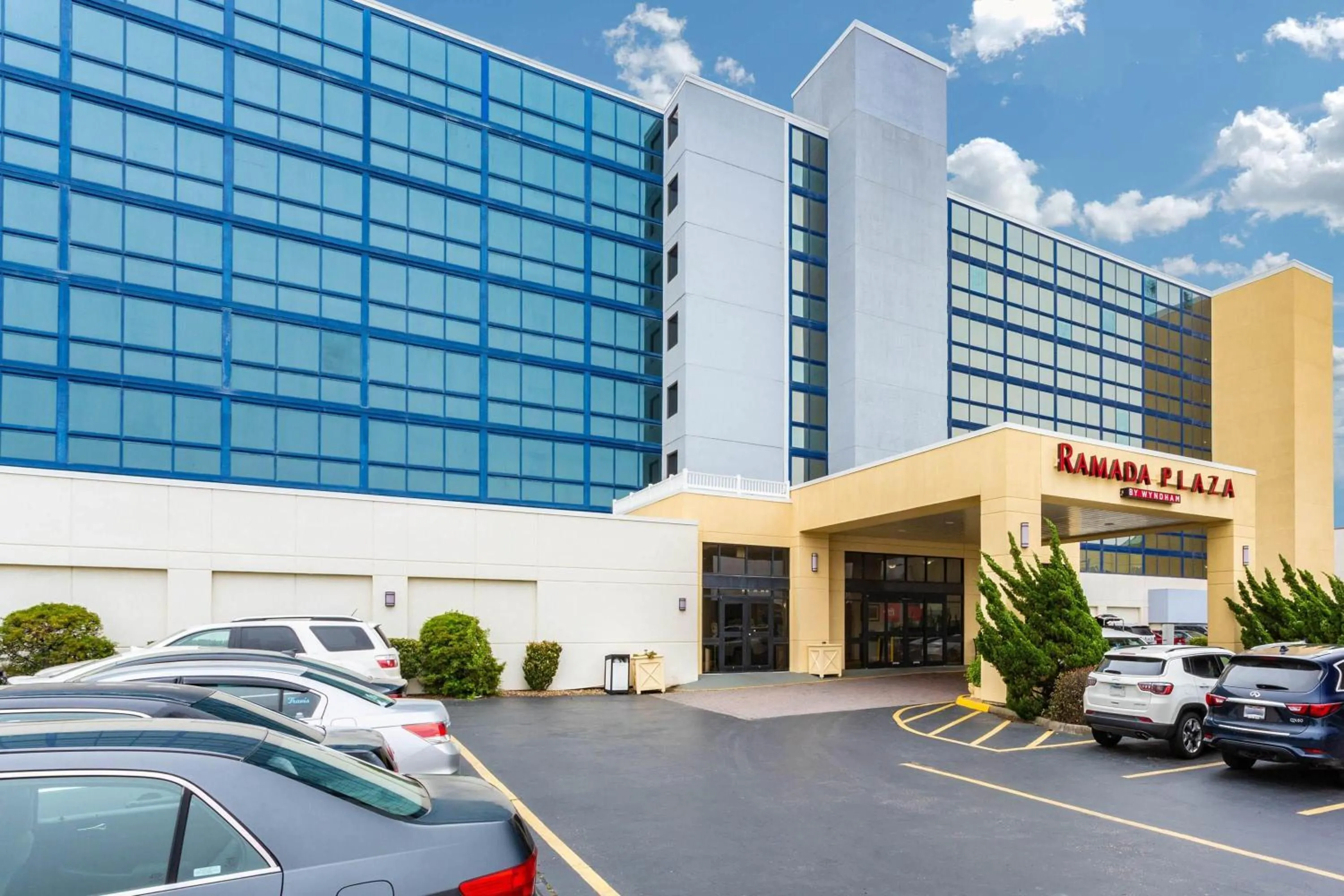 Property building in Ramada Plaza by Wyndham Virginia Beach Oceanfront