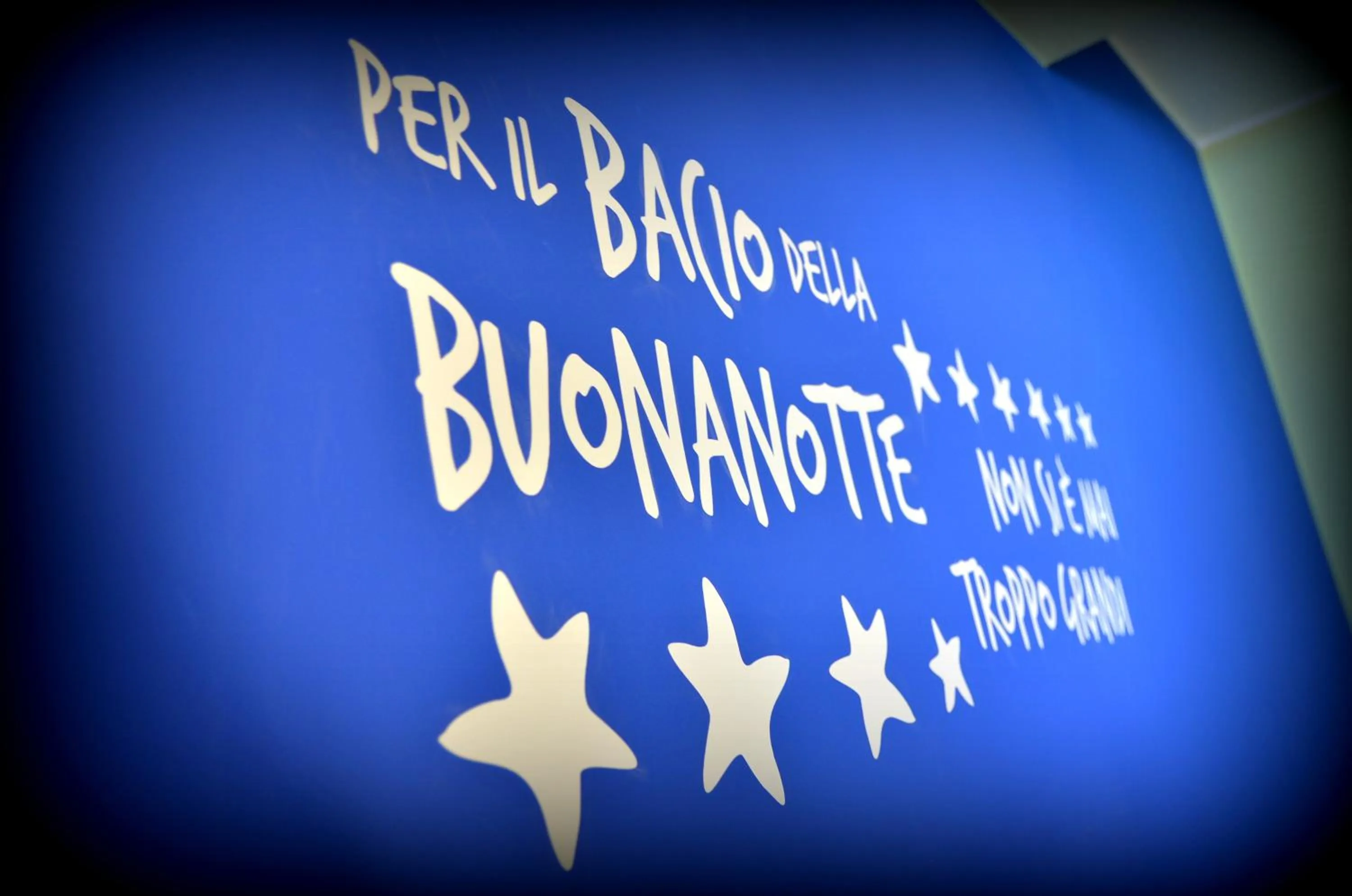 Decorative detail in La Casa del Melograno