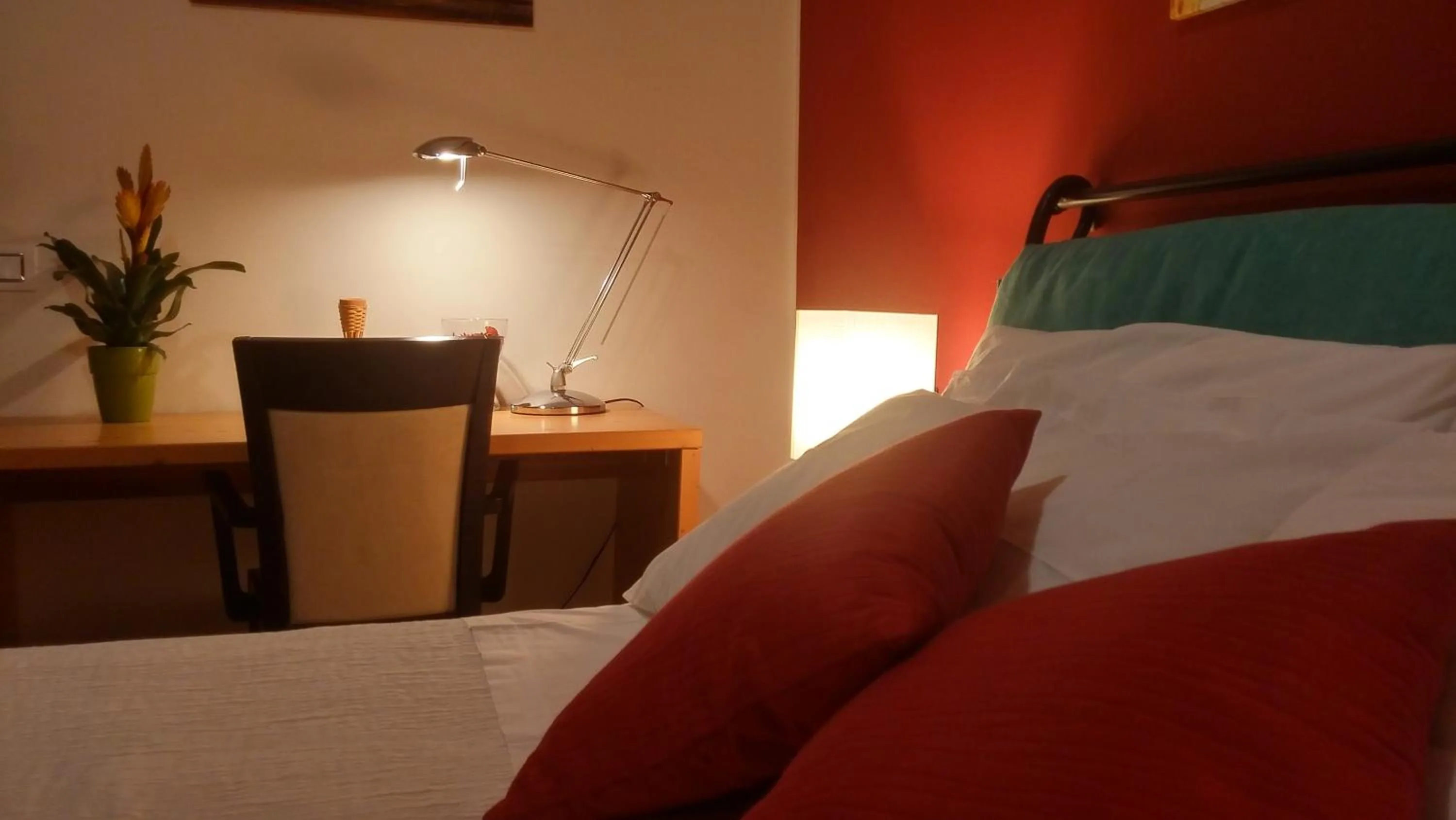 Bedroom, Bed in La Casa del Melograno