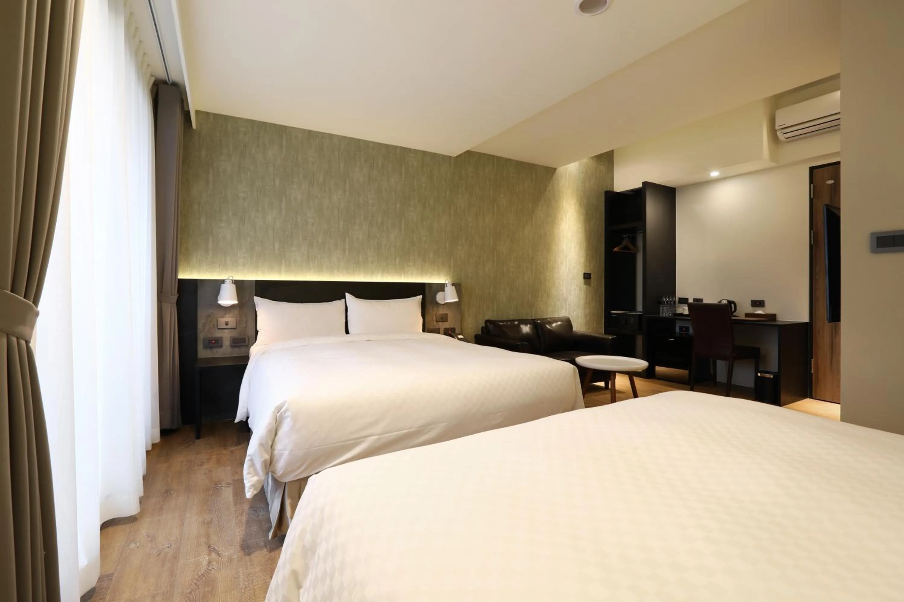 Photo of the whole room, Bed in Kun Tour