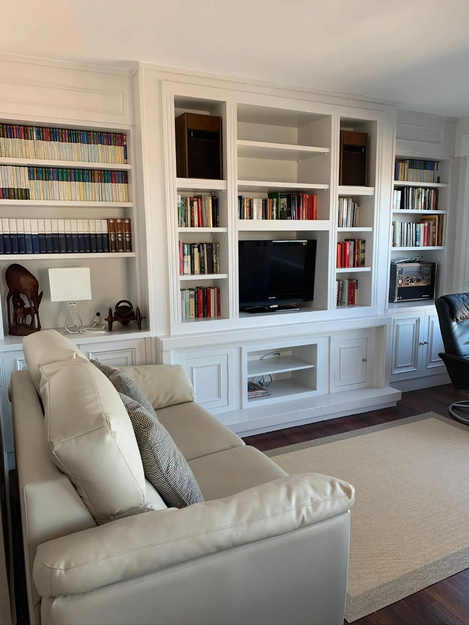 Communal lounge/ TV room in Apartxibi