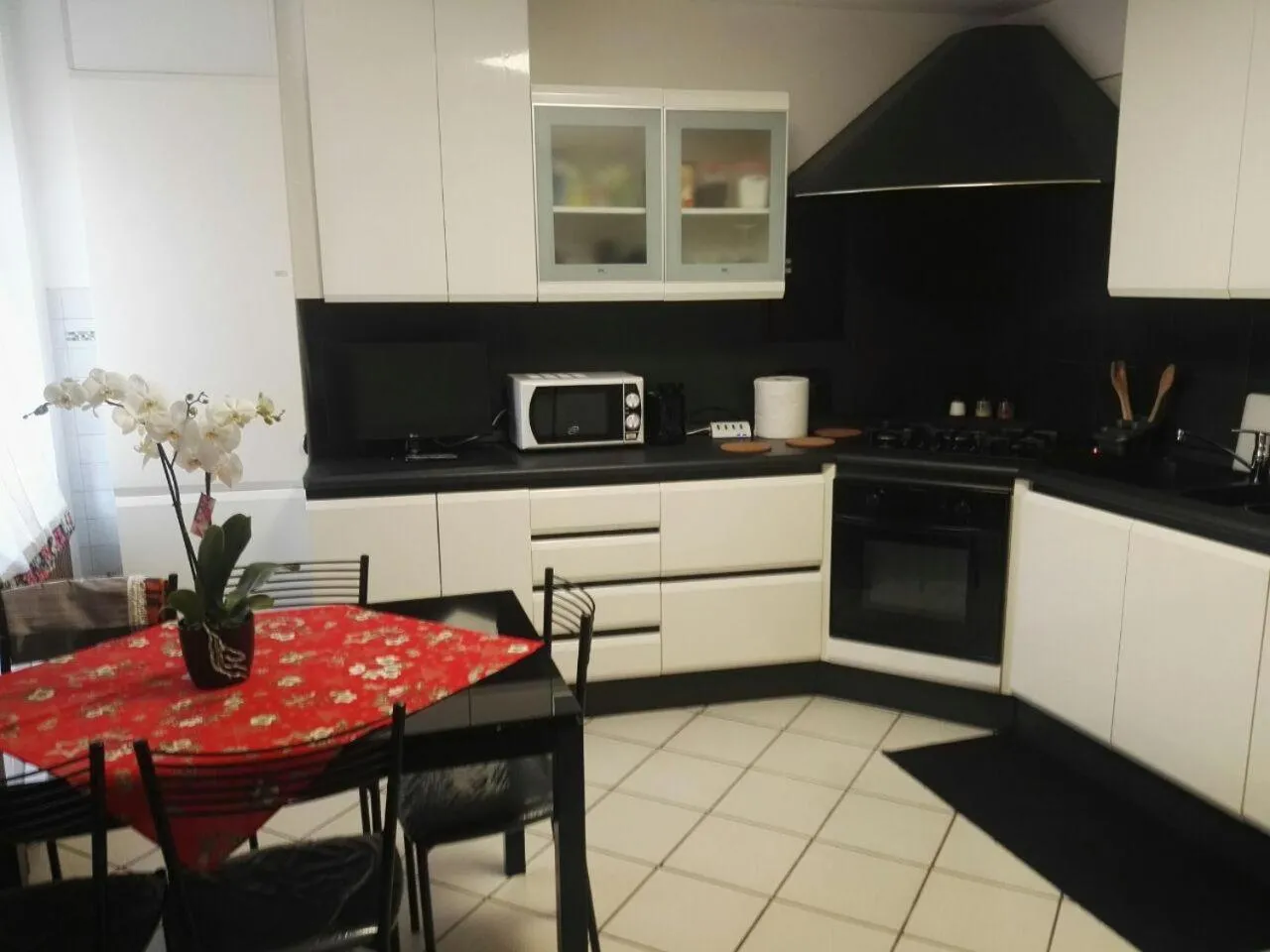 Communal kitchen in Suite al Vecchio Castello