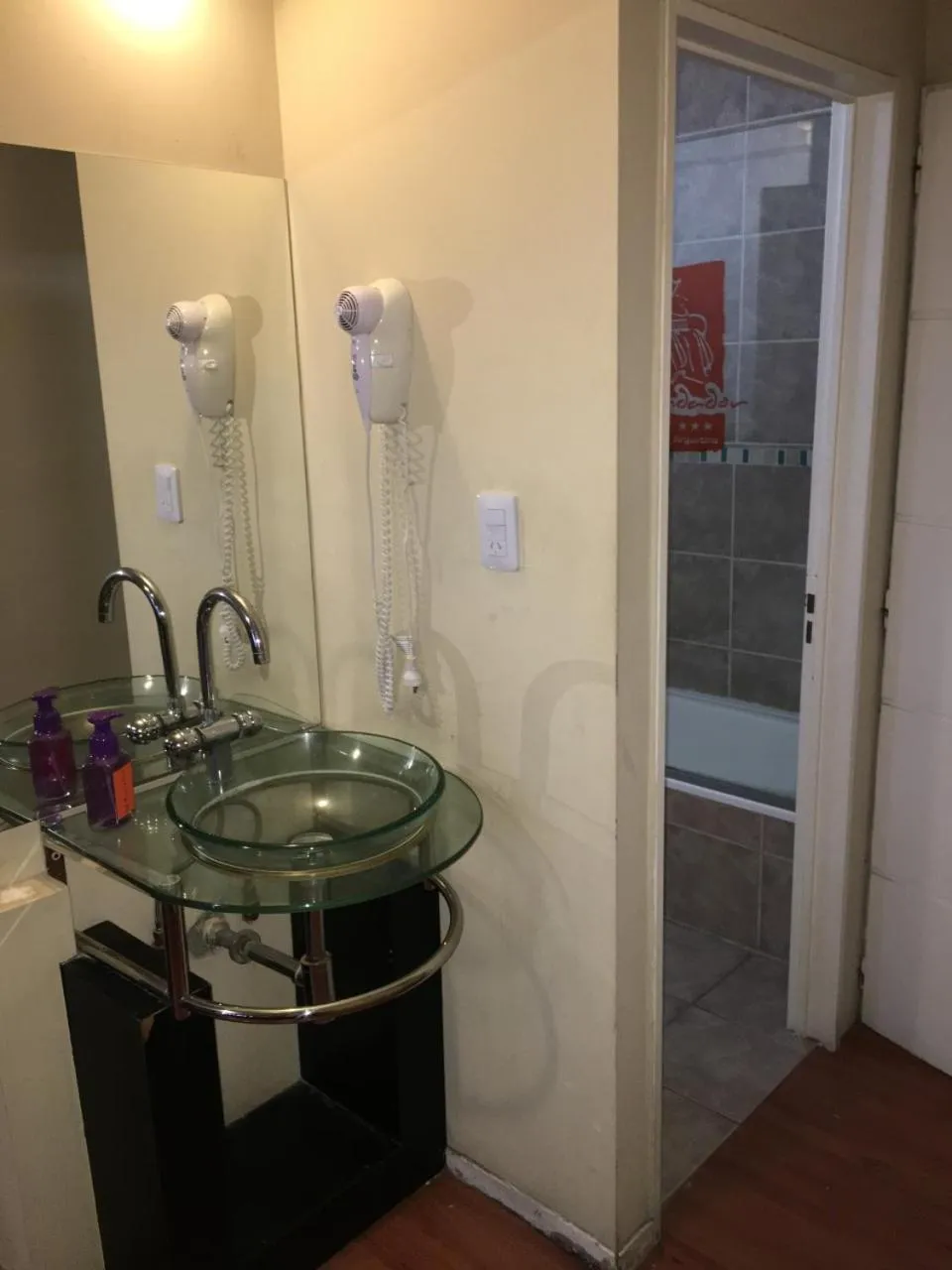 Shower in Del Fundador