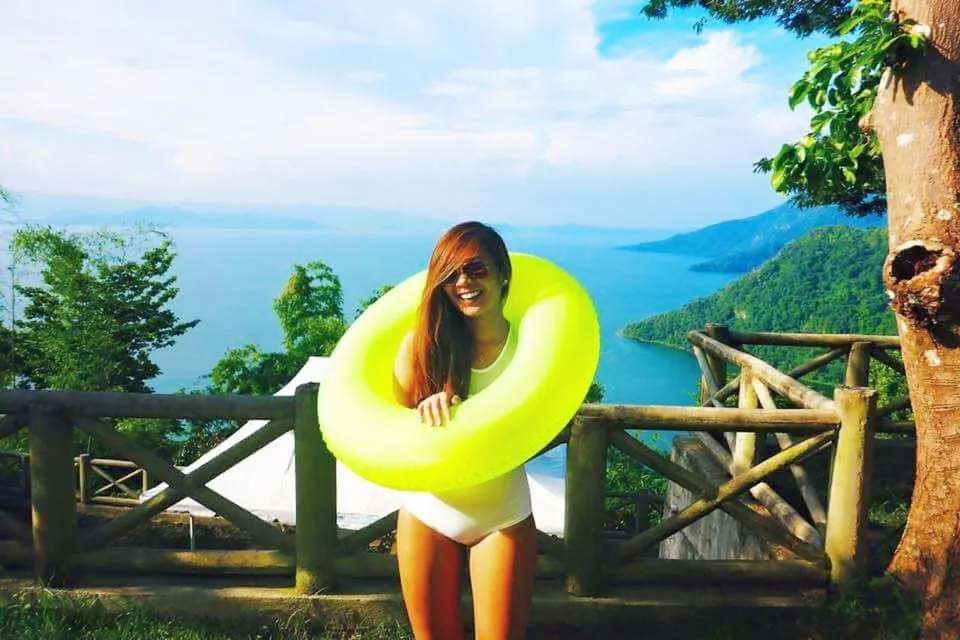 Day in Noni's Resort