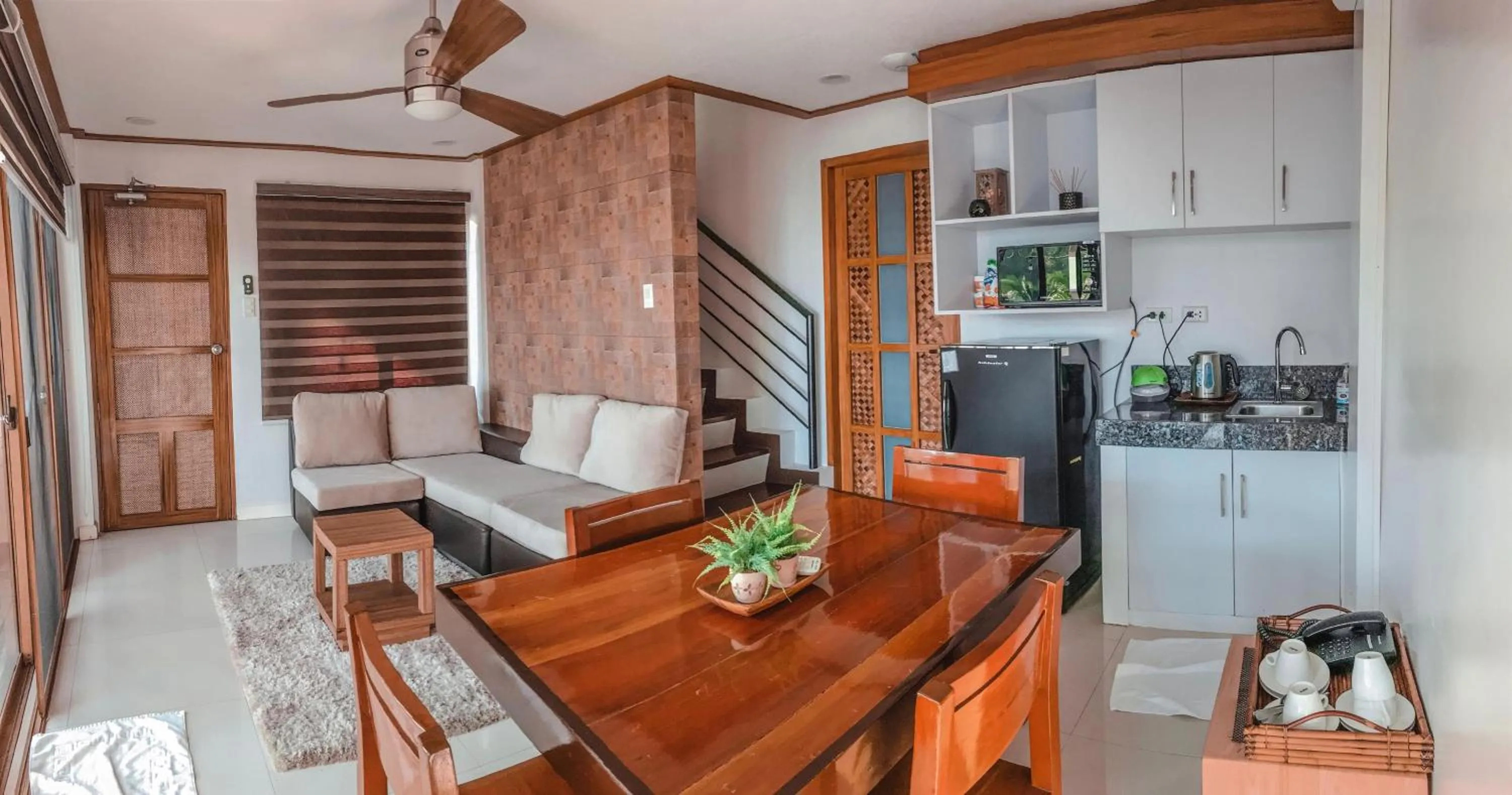 Kitchen or kitchenette in Noni's Resort