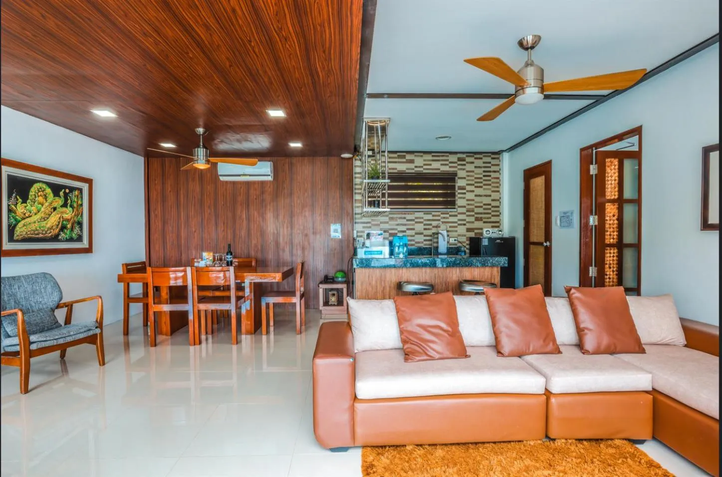 Living room in Noni's Resort