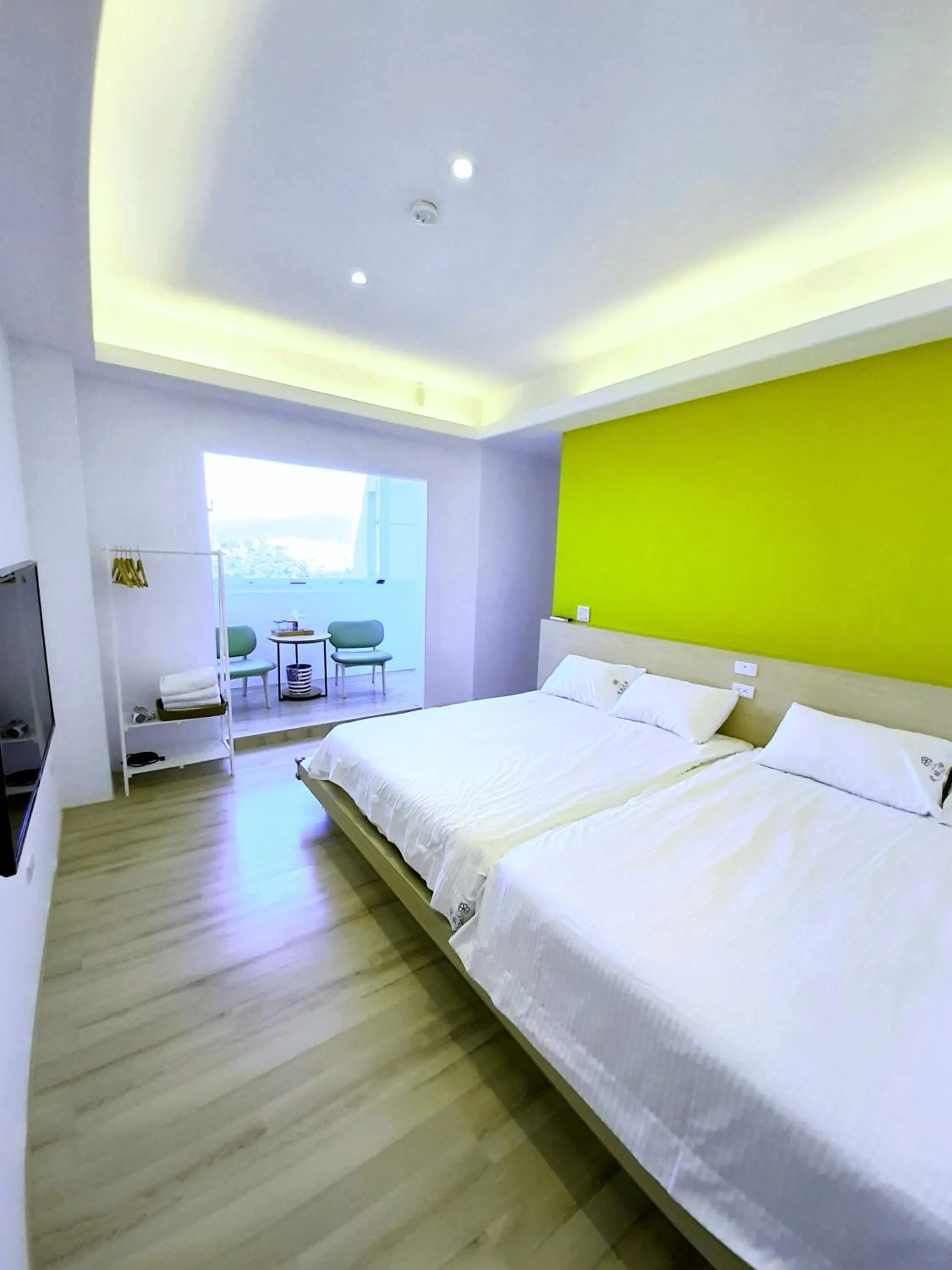 Bed in Love Travel Guest House