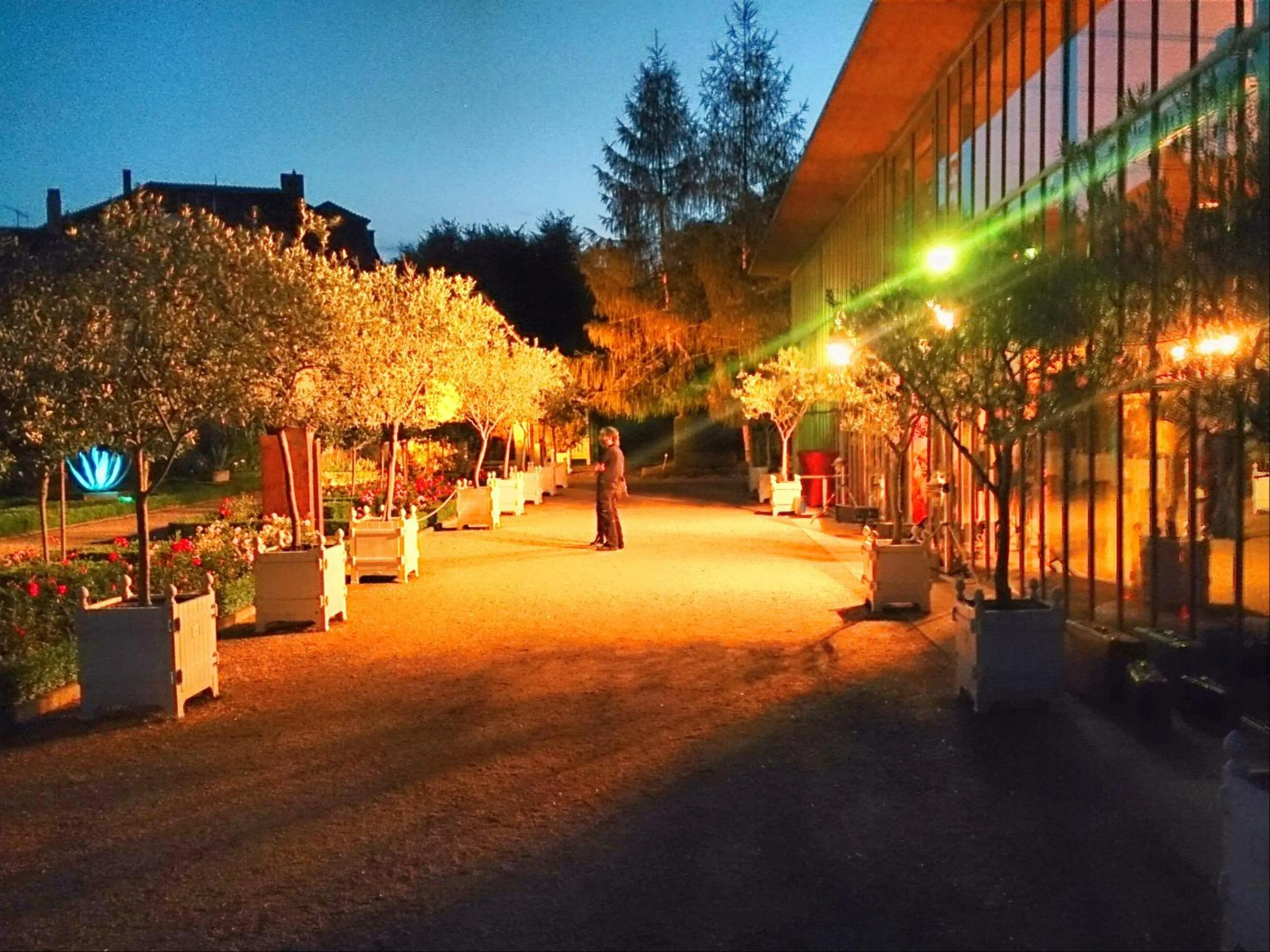 Nearby landmark in Der Platengarten