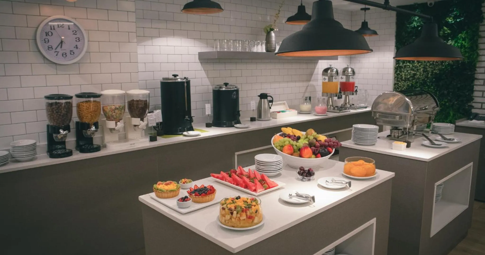 Restaurant/places to eat in Park Royal City Buenos Aires