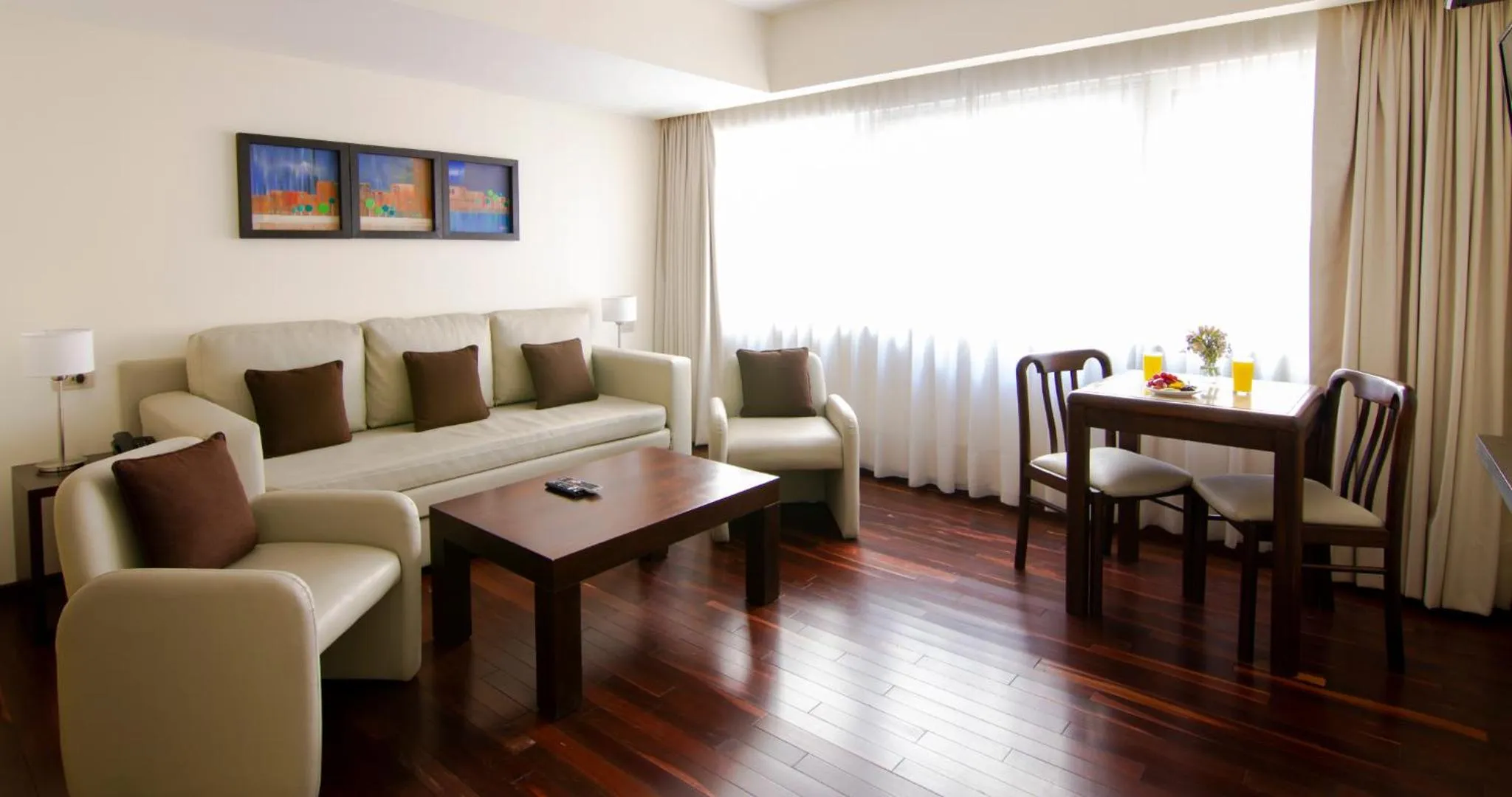 Decorative detail in Park Royal City Buenos Aires