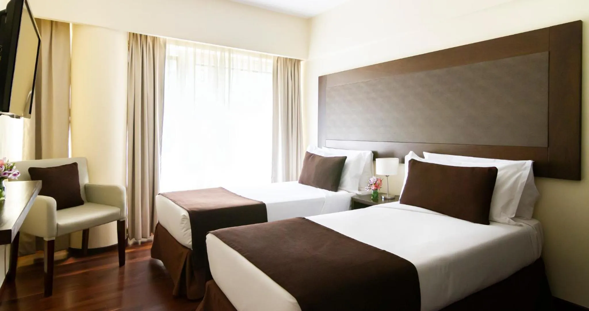 Bed in Park Royal City Buenos Aires