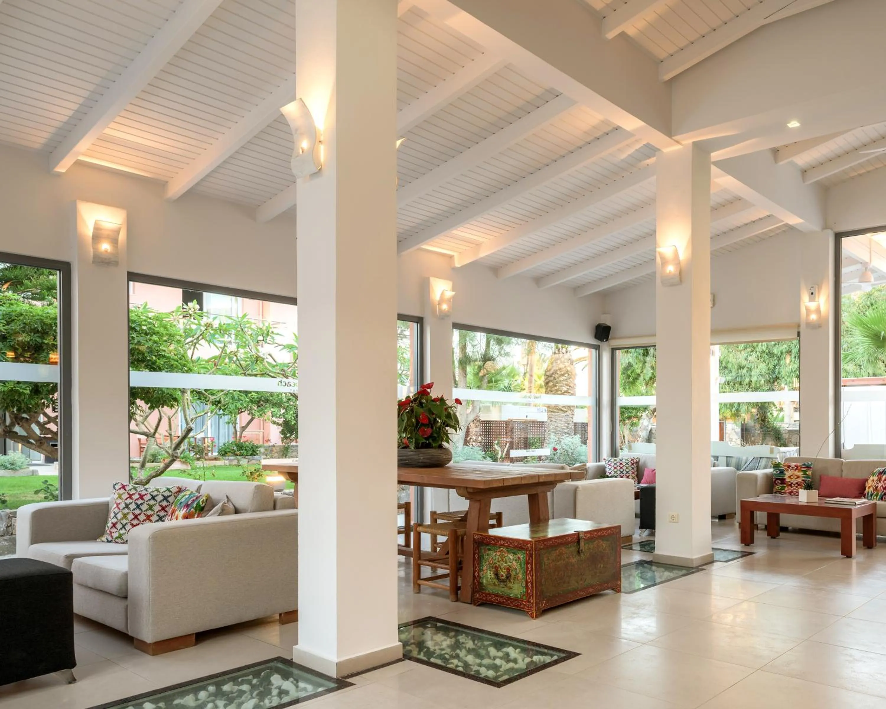 Lobby or reception in High Beach Resort