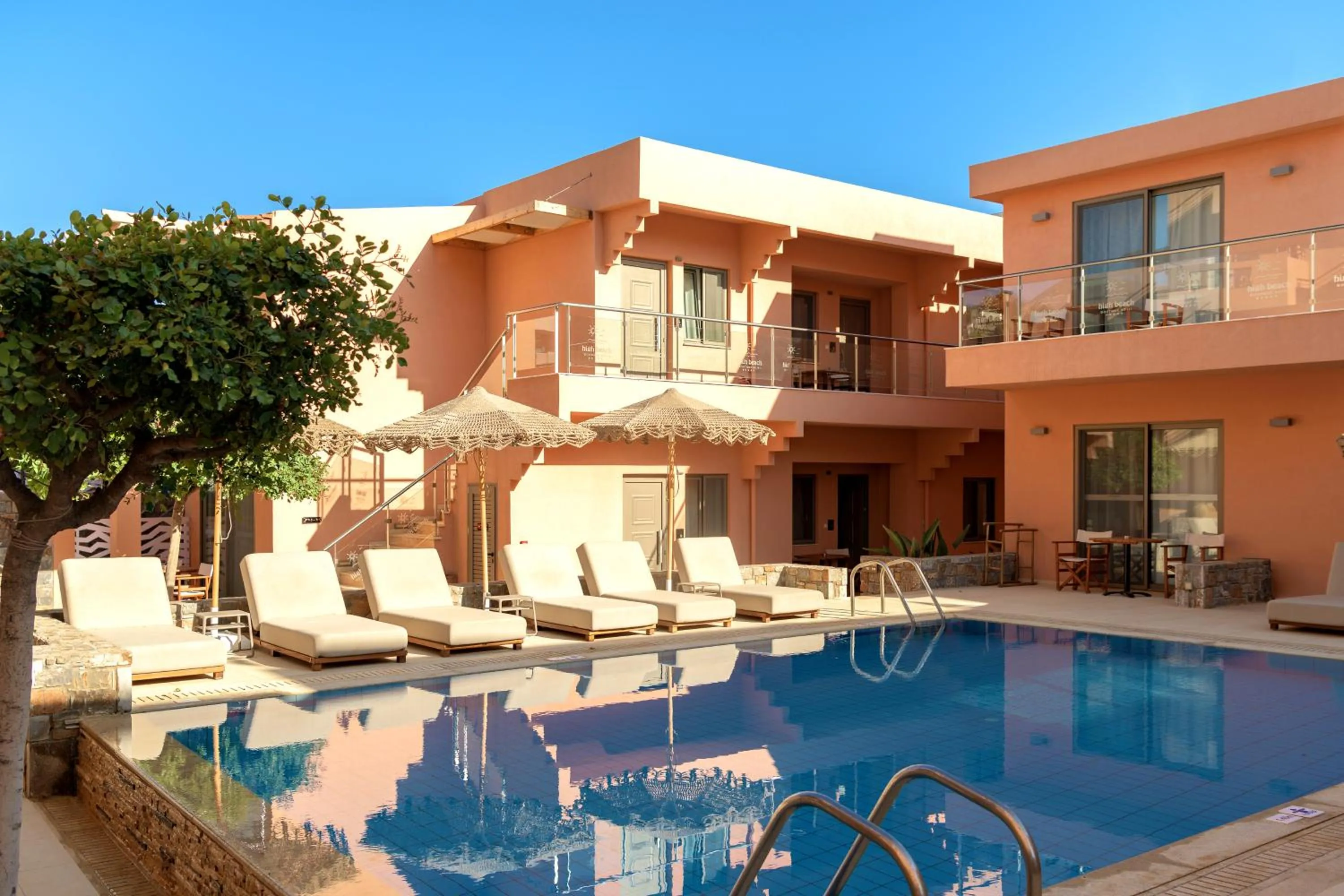 Swimming pool in High Beach Resort