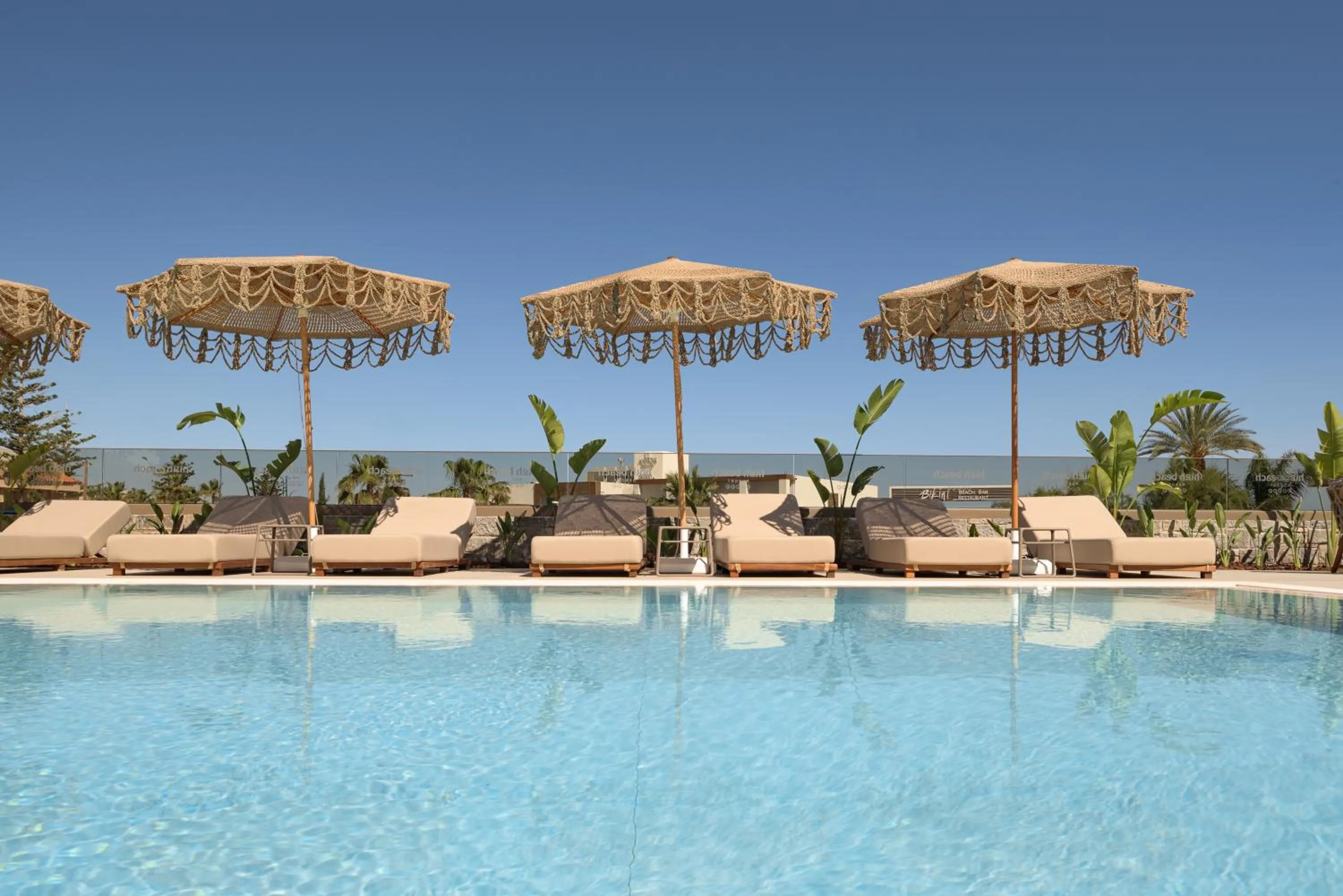 Swimming pool in High Beach Resort