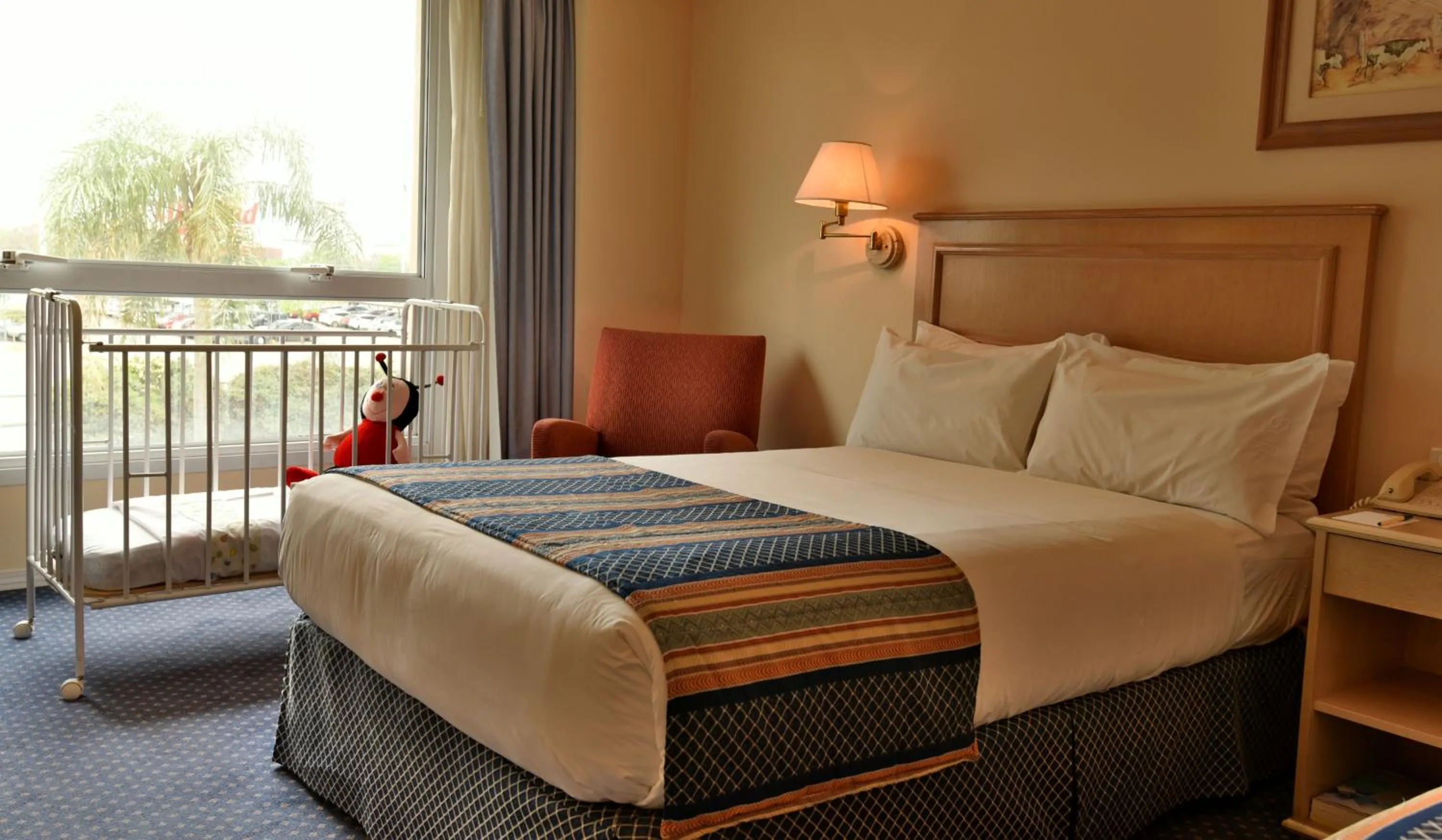 Photo of the whole room, Bed in Holiday Inn Cordoba by IHG