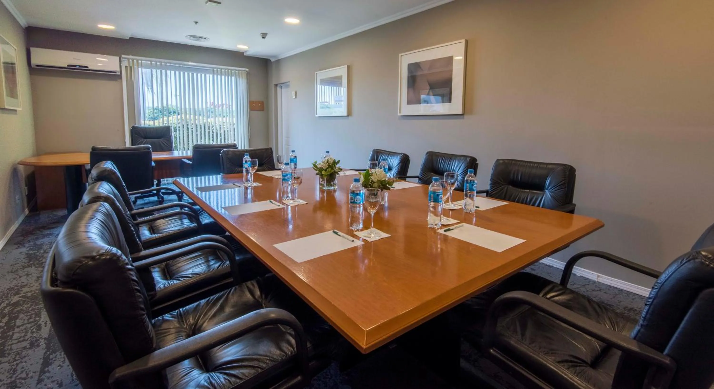 Meeting/conference room in Holiday Inn Cordoba by IHG