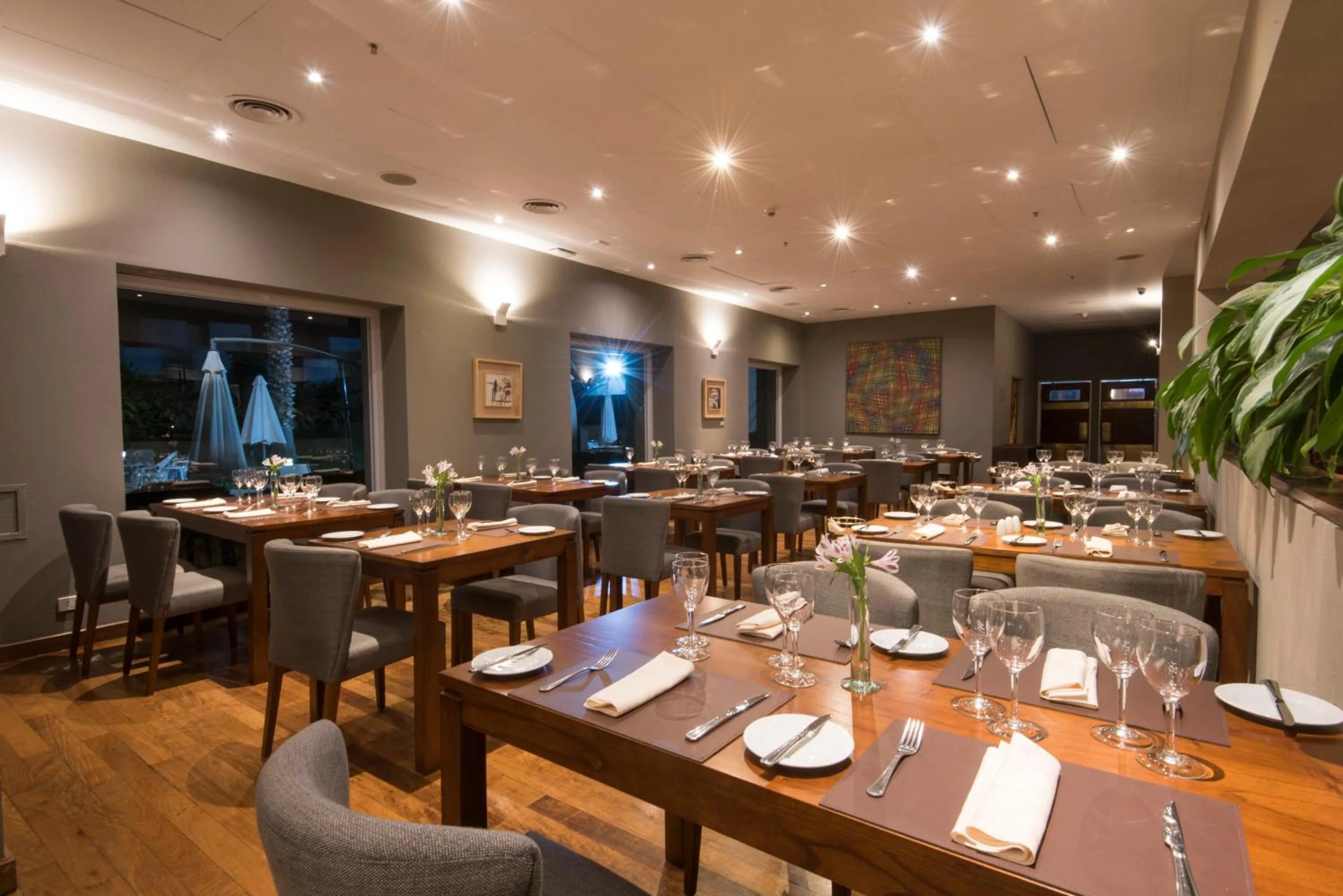 Restaurant/places to eat in Holiday Inn Cordoba by IHG