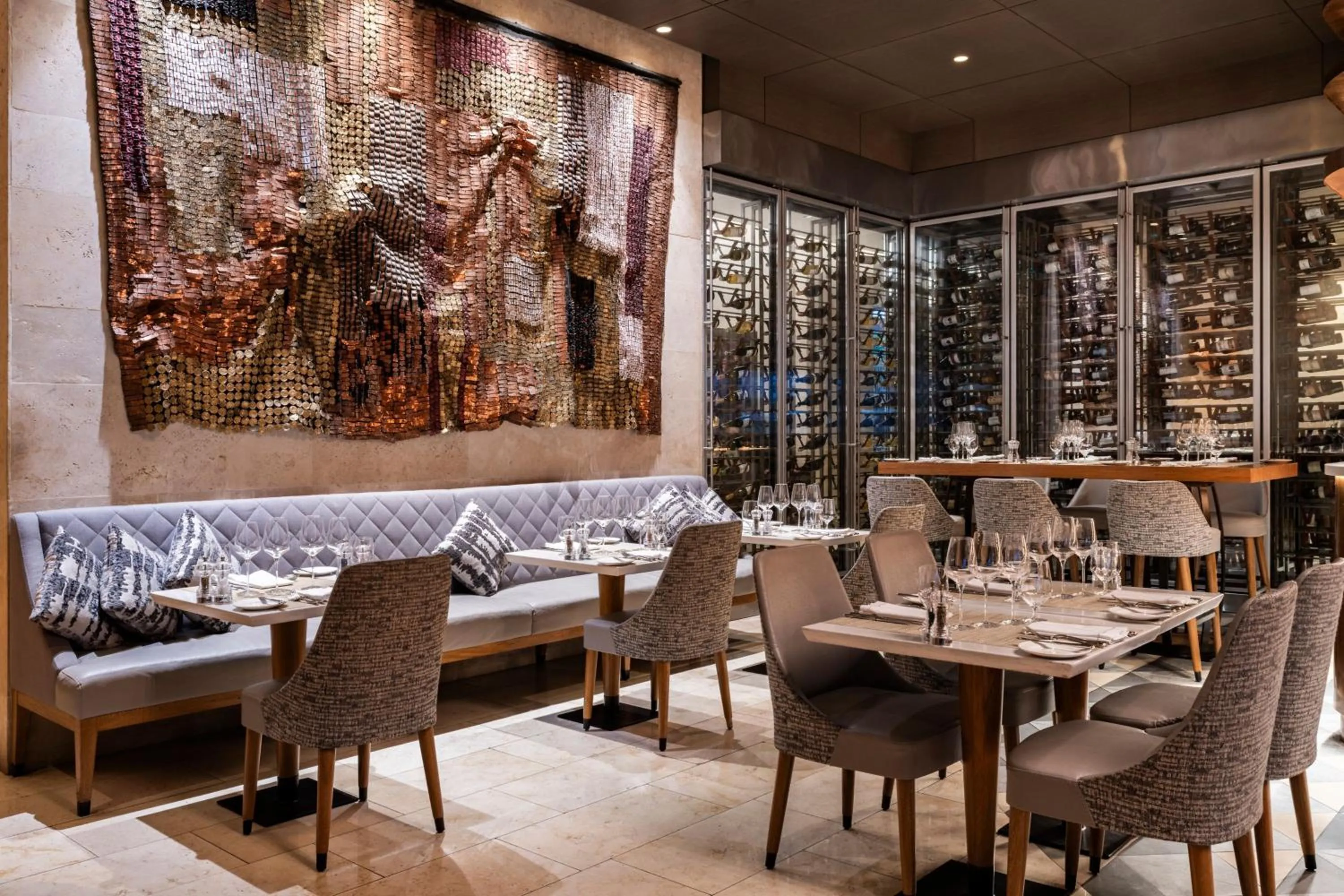 Restaurant/places to eat in Bogotá Marriott Hotel