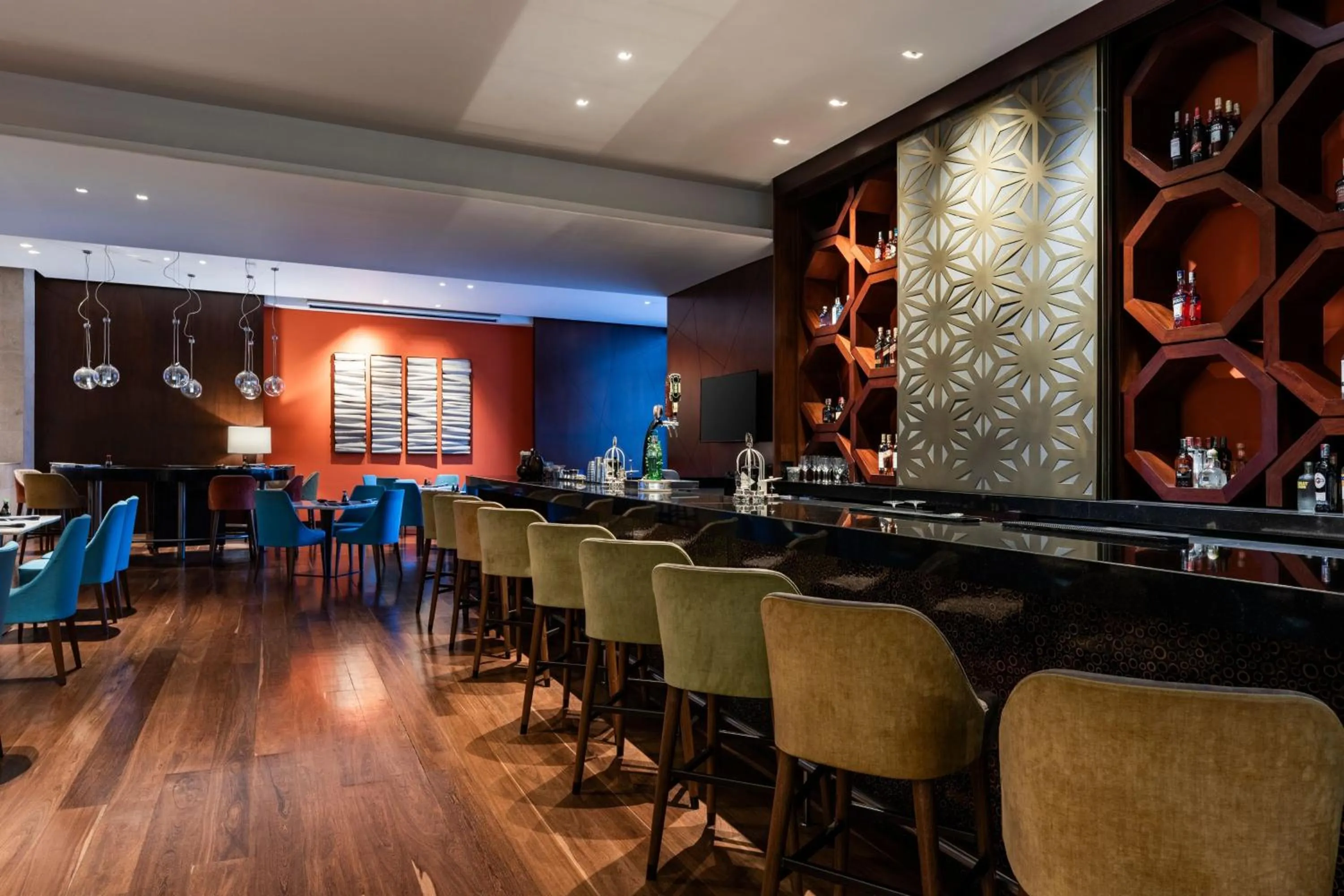 Restaurant/places to eat in Bogotá Marriott Hotel