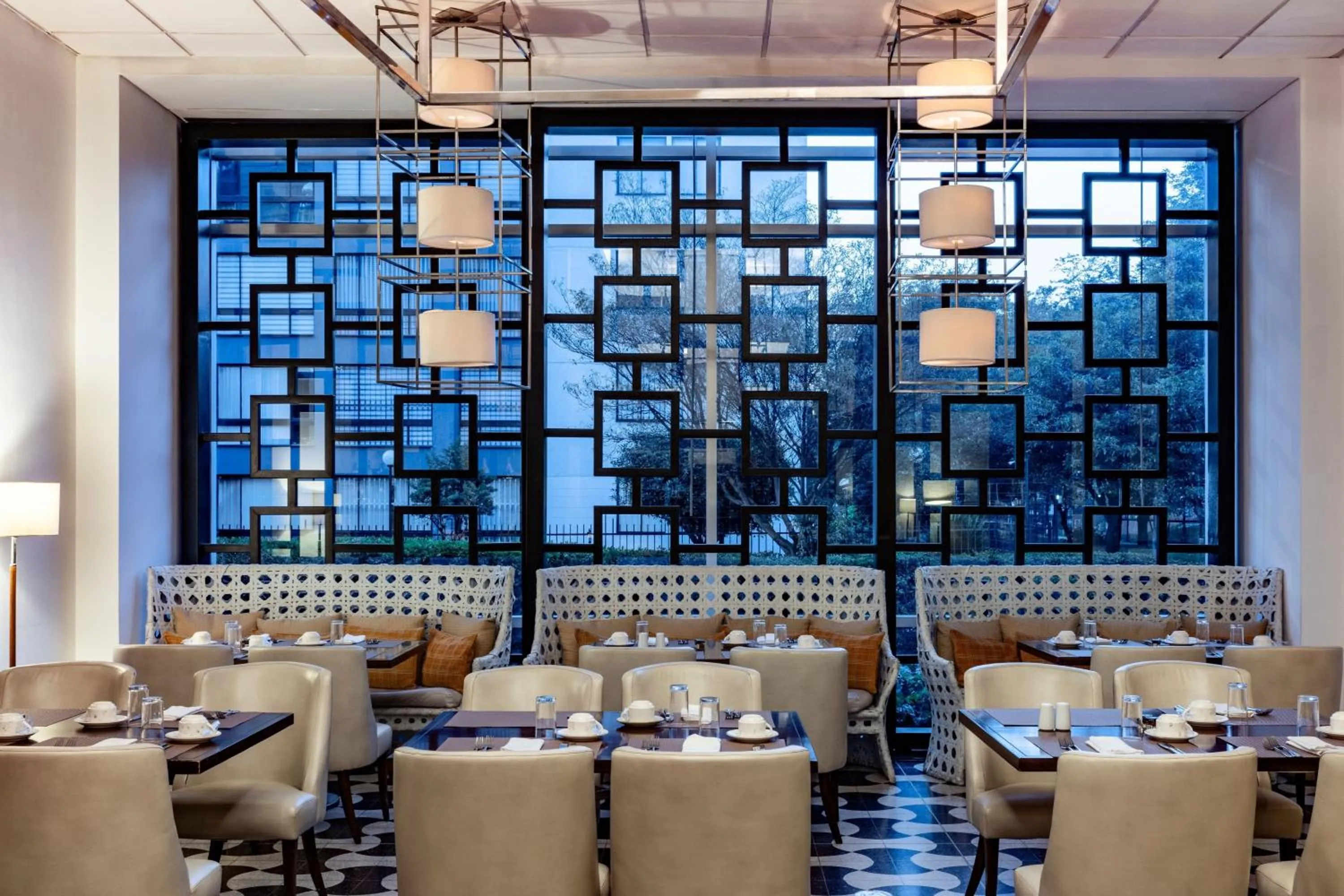 Restaurant/places to eat in Bogotá Marriott Hotel