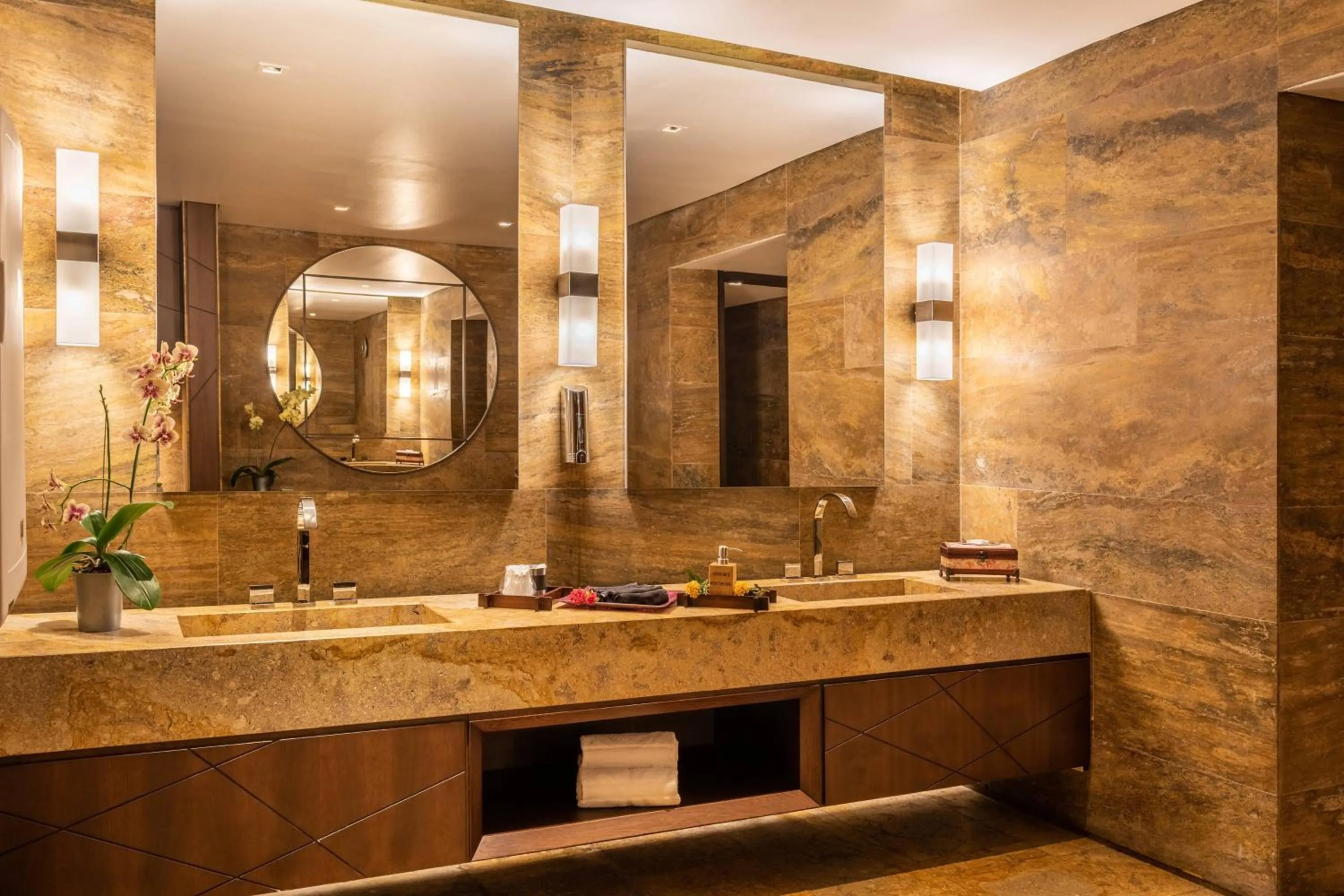 Spa and wellness centre/facilities in Bogotá Marriott Hotel