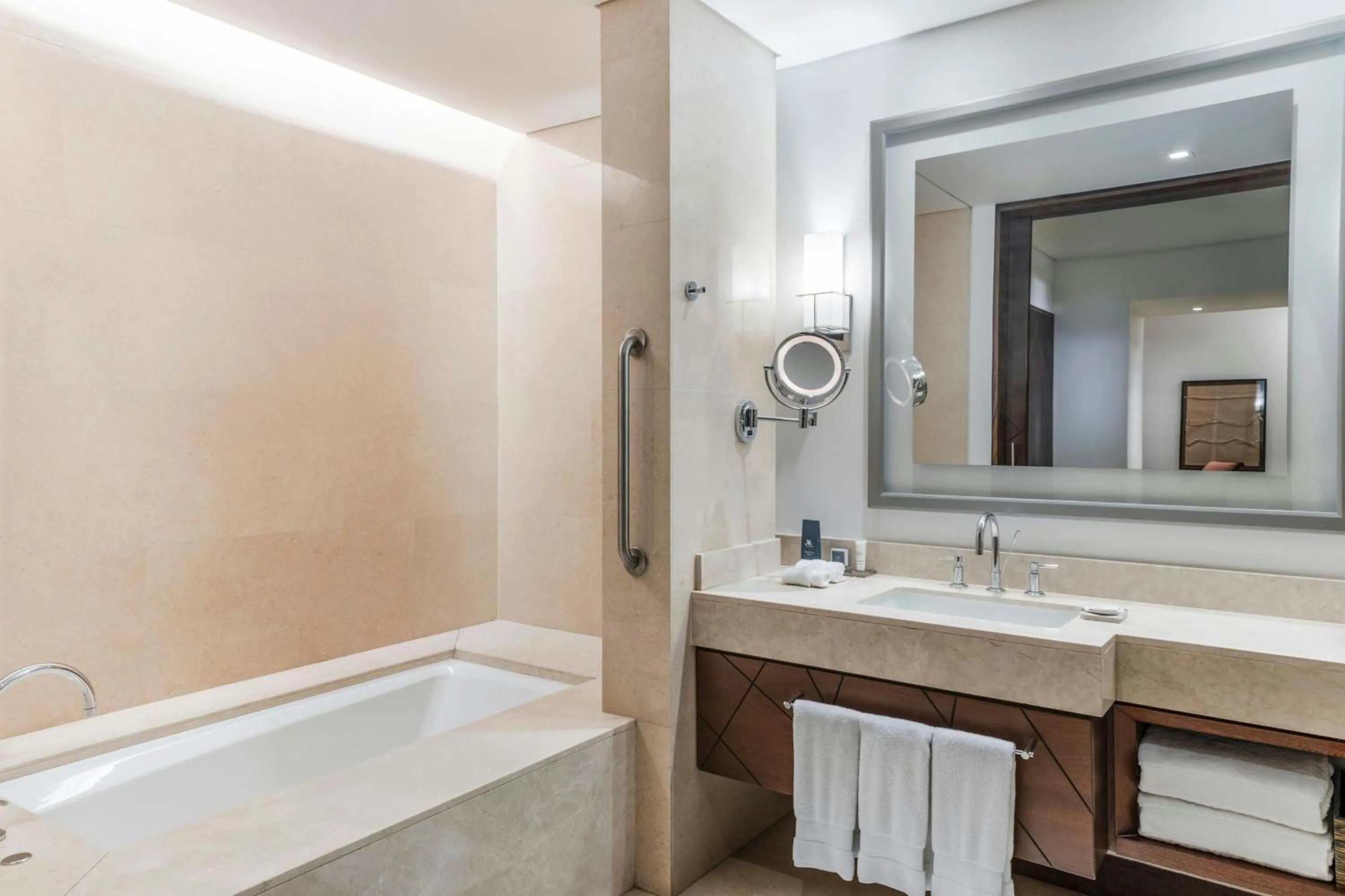 Photo of the whole room in Bogotá Marriott Hotel