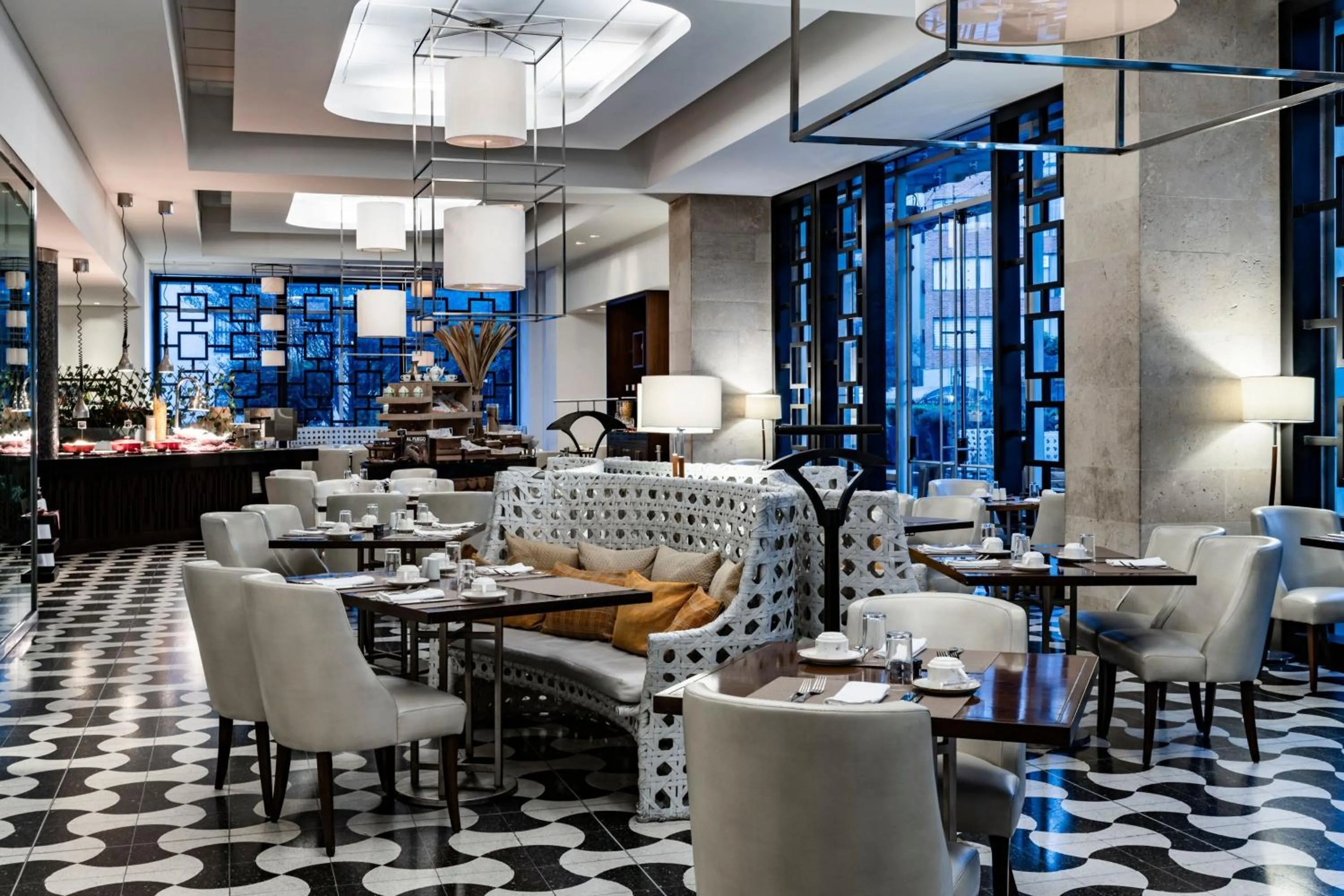 Restaurant/places to eat in Bogotá Marriott Hotel