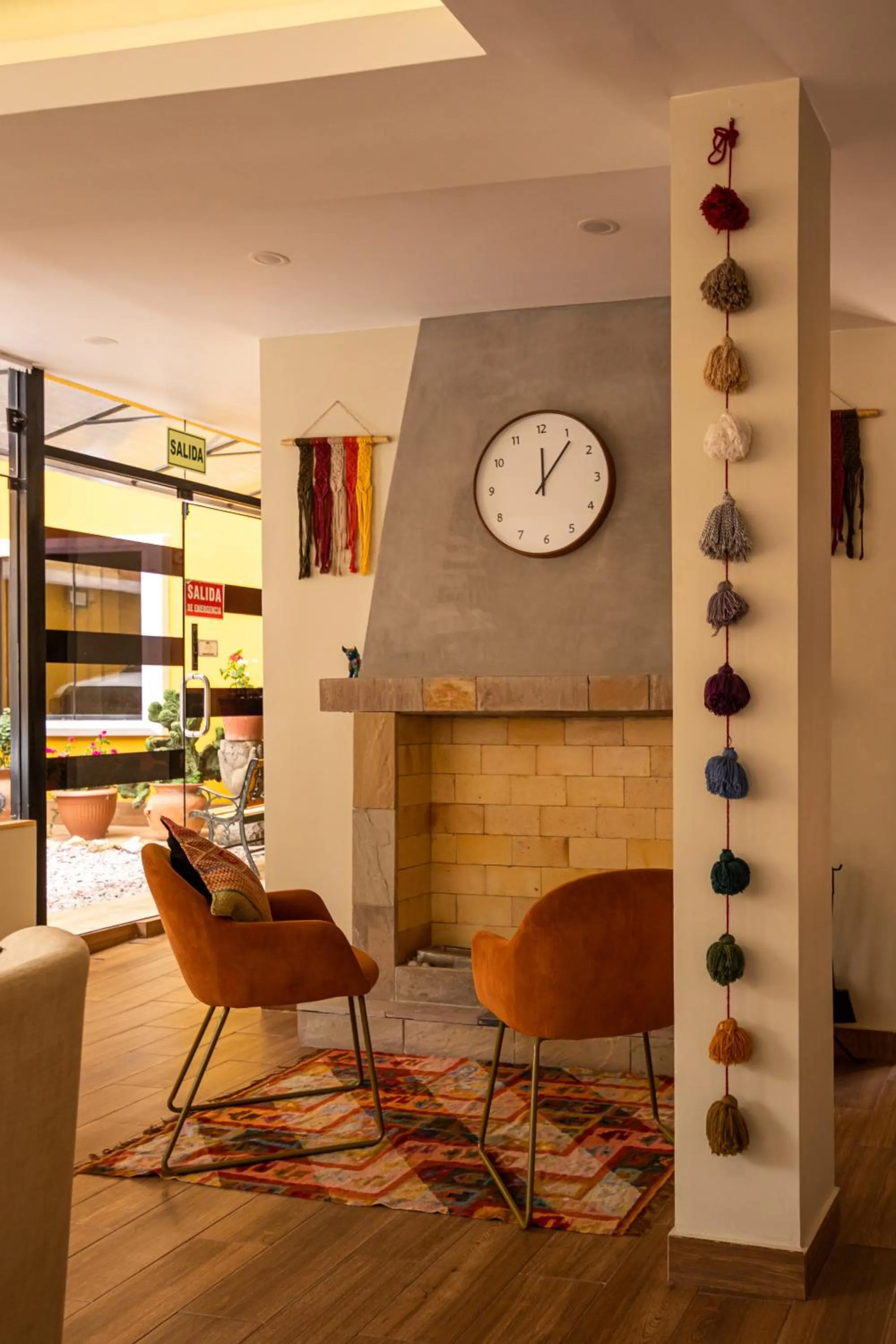Living room in Torre Dorada Cusco