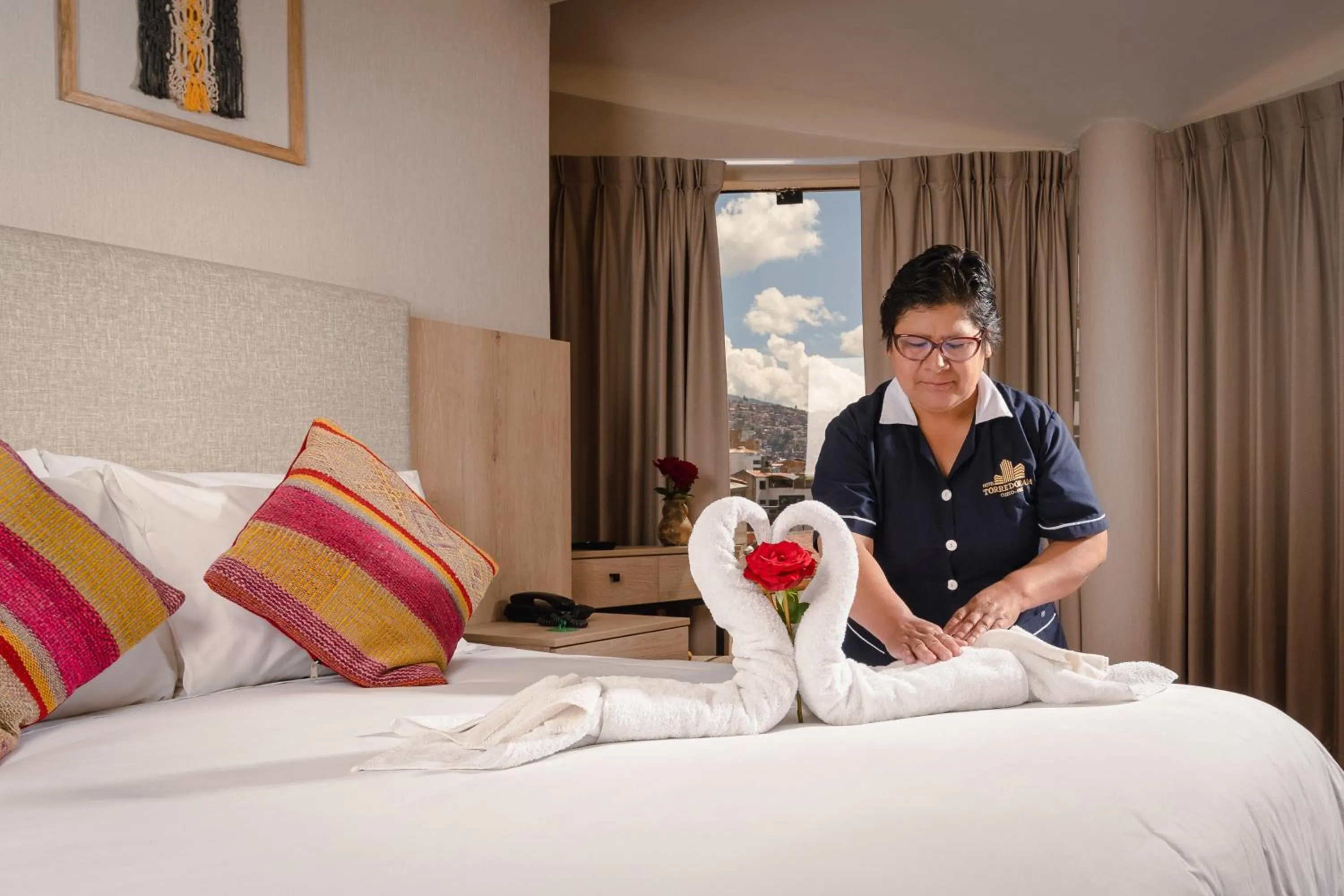 Staff, Bed in Torre Dorada Cusco