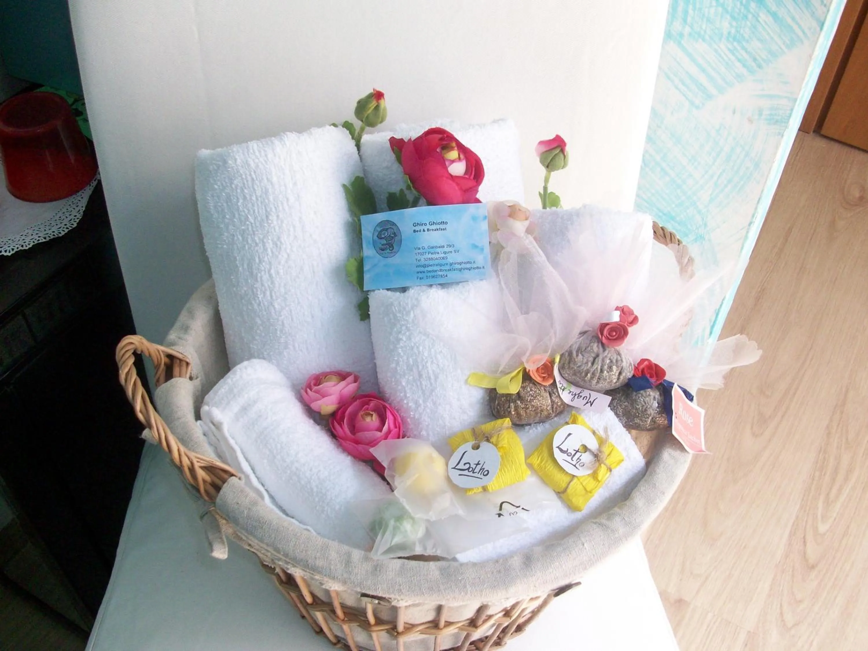 Decorative detail in Ghiro Ghiotto