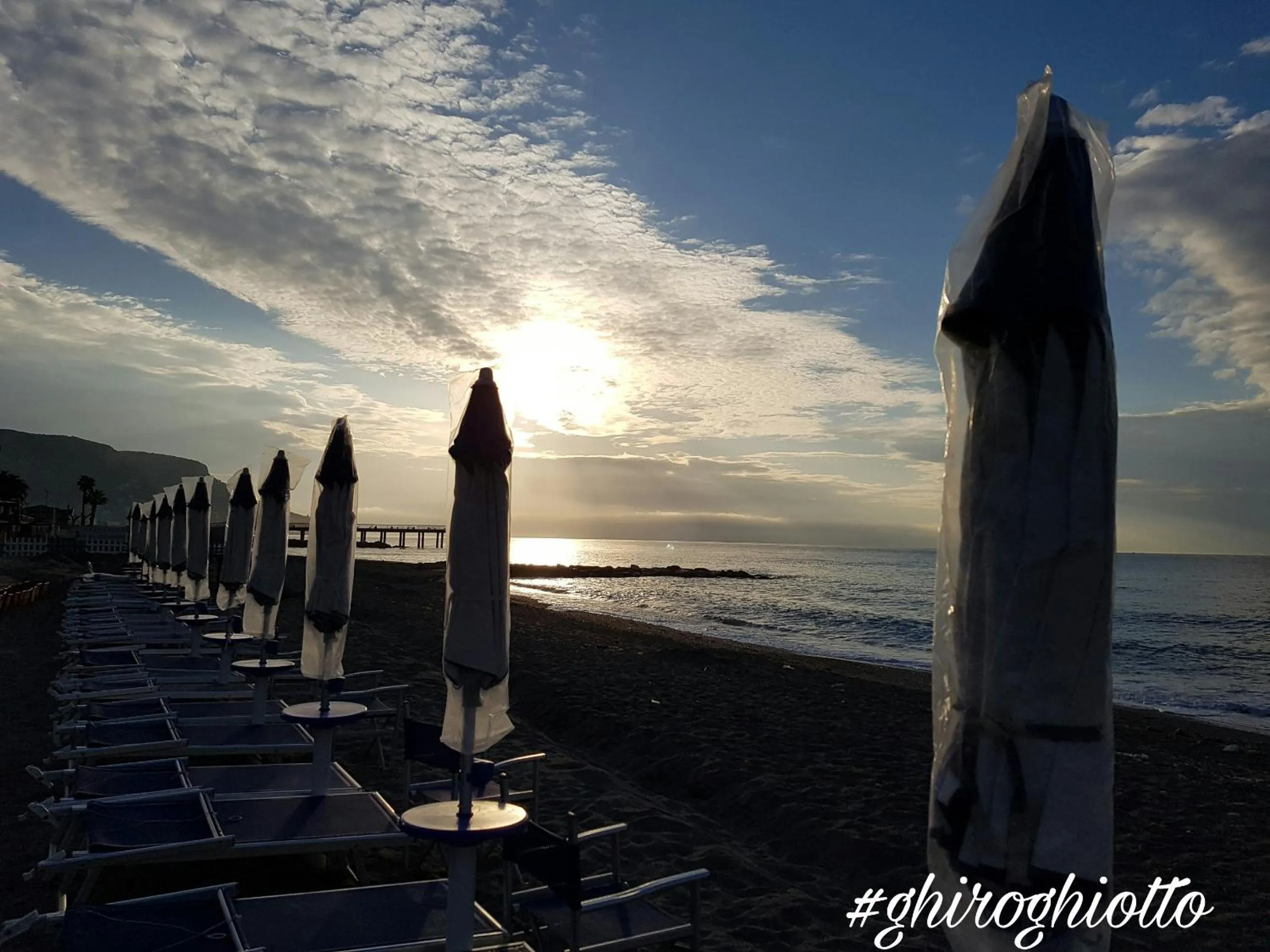 Beach in Ghiro Ghiotto