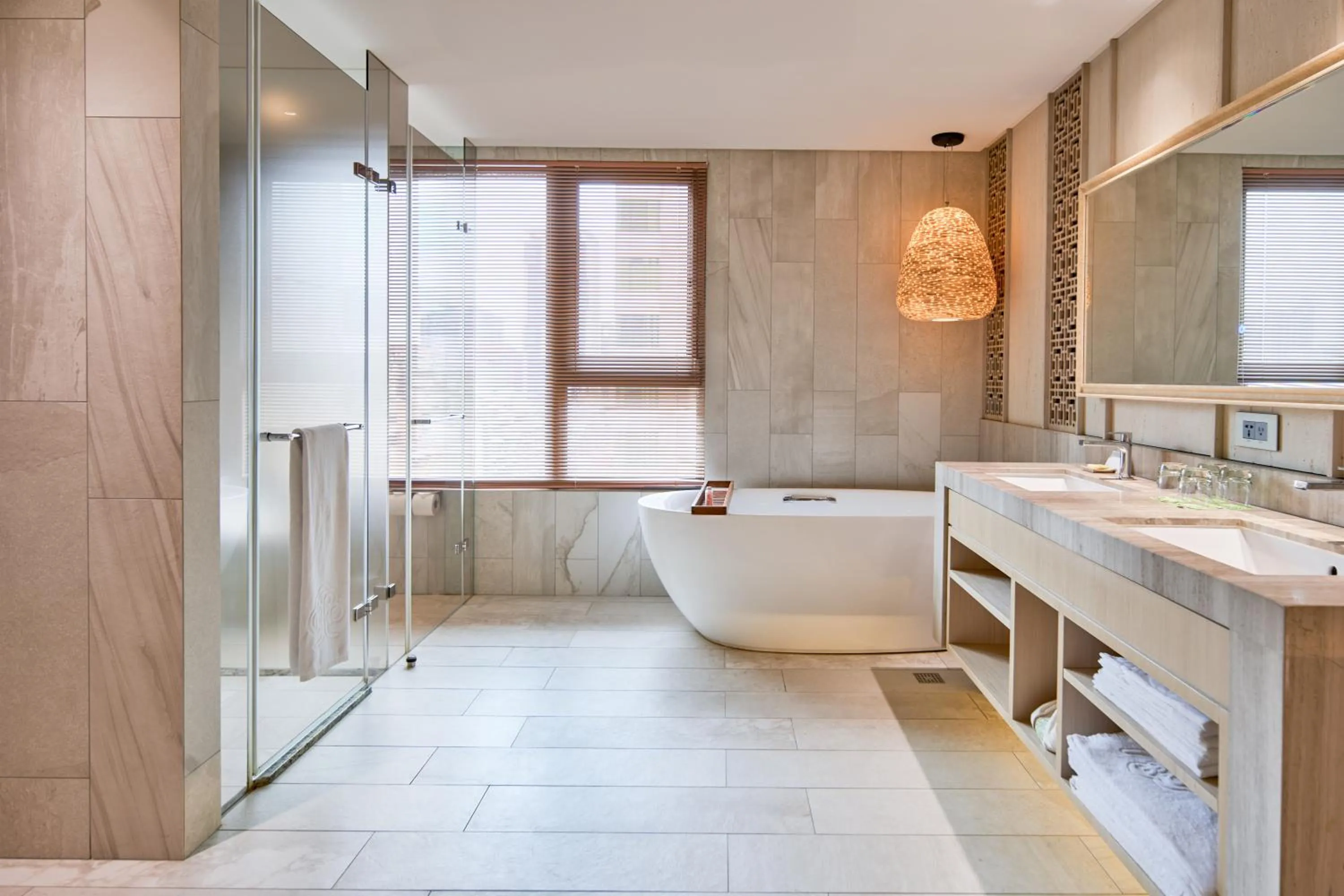 Shower in arTree hotel