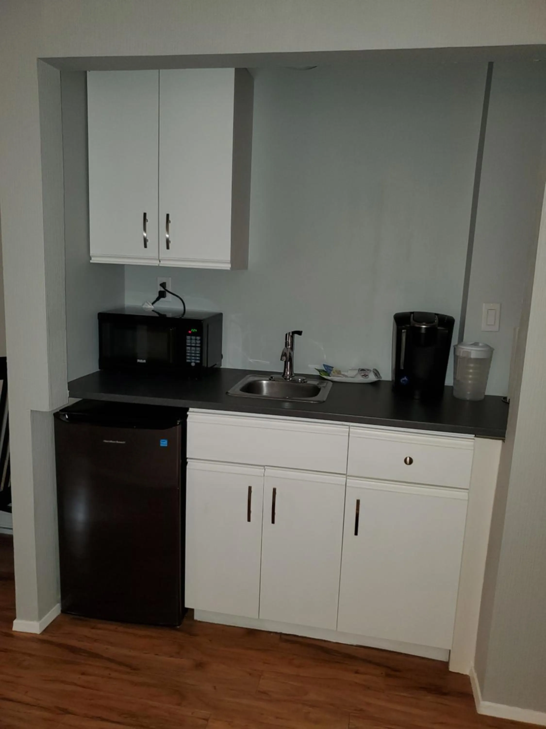 Kitchen or kitchenette in Celadon Lodge
