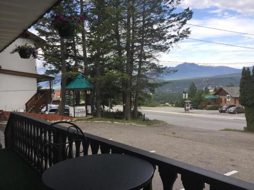 Property building in Celadon Lodge