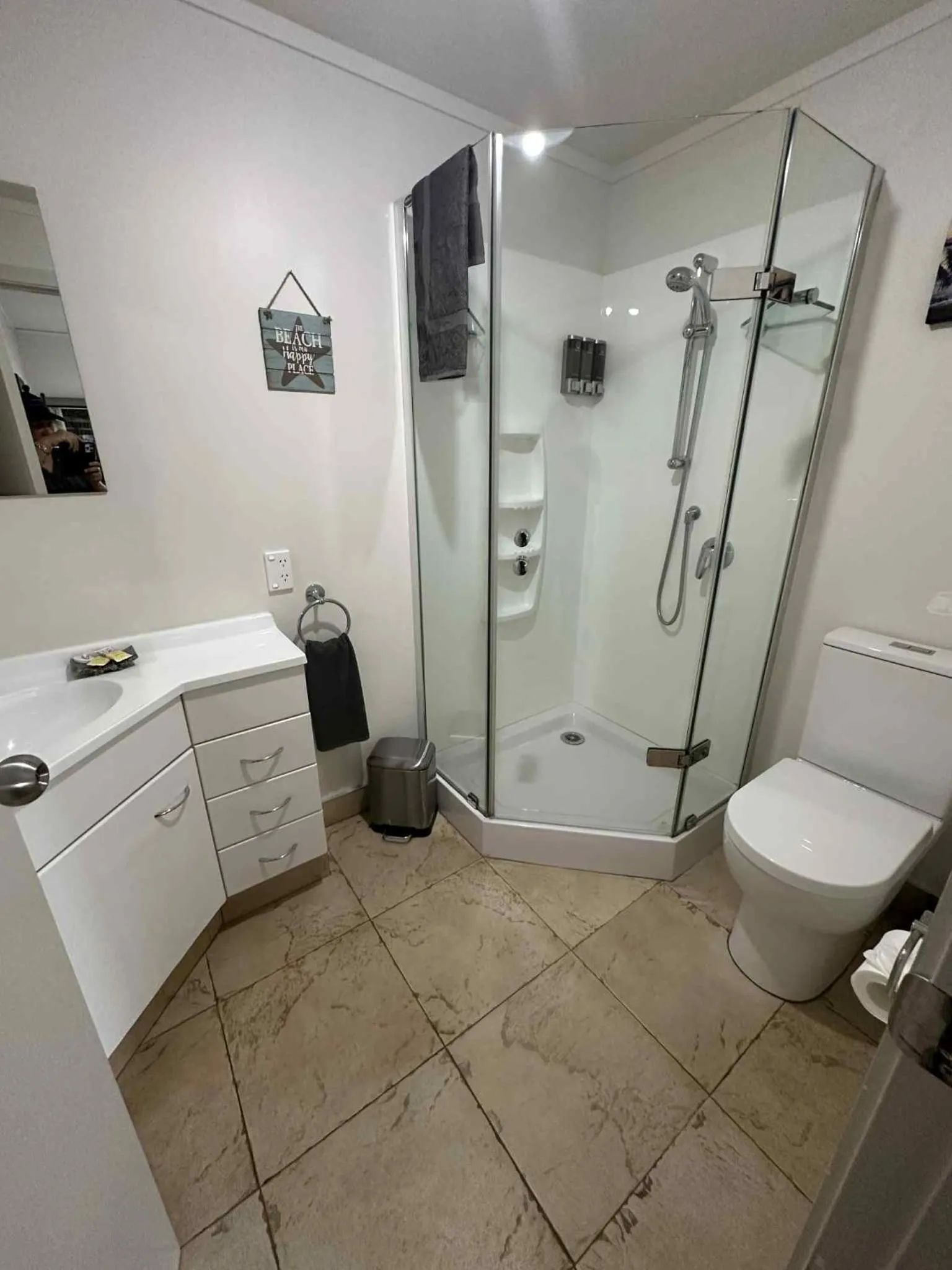 Toilet in Coromandel Seaview Motel