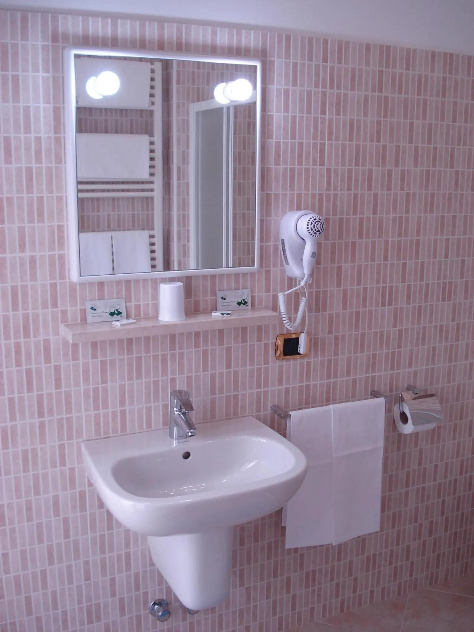 Bathroom in Hotel Fiordaliso