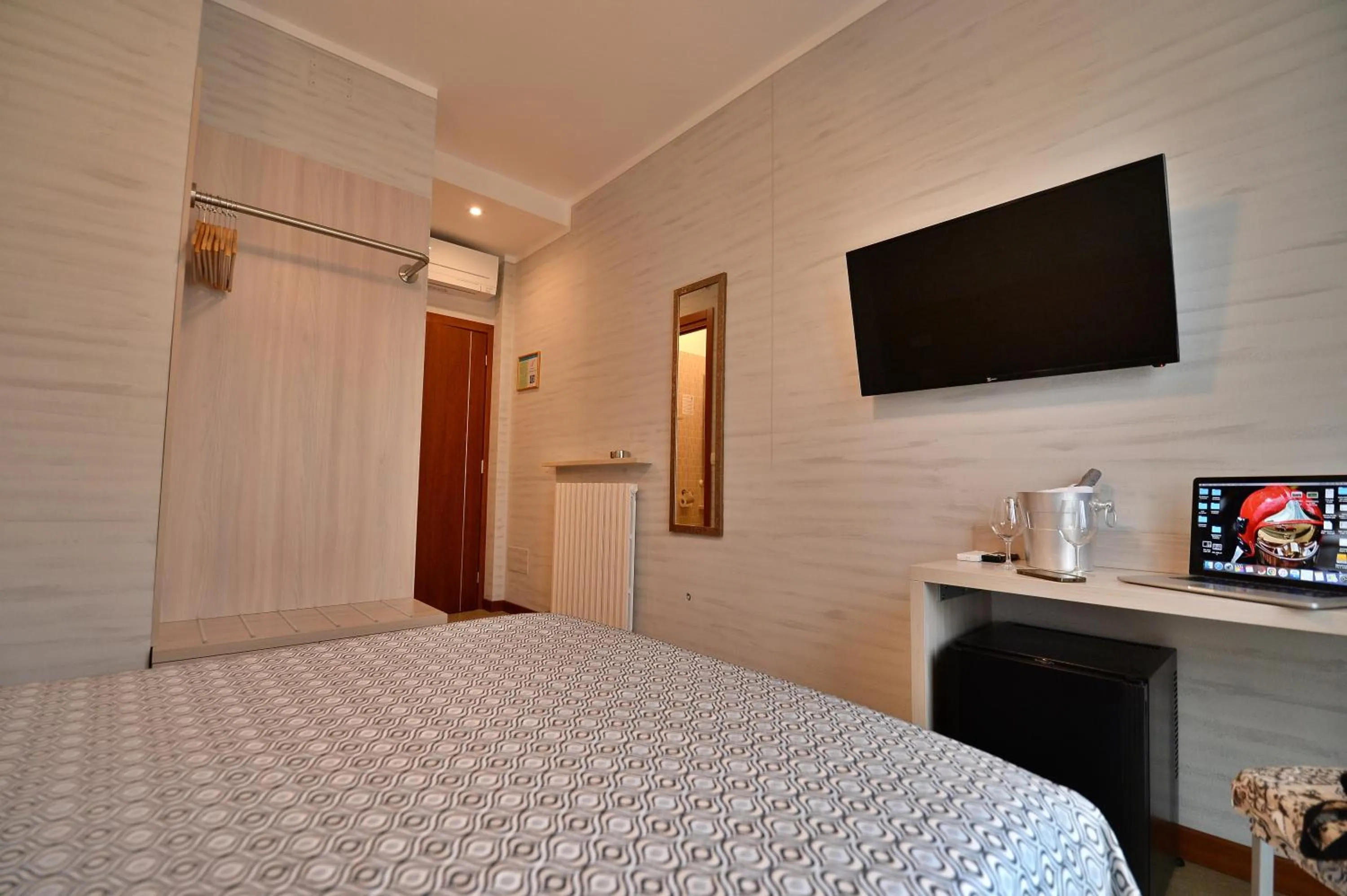 Bedroom in Hotel Fiordaliso