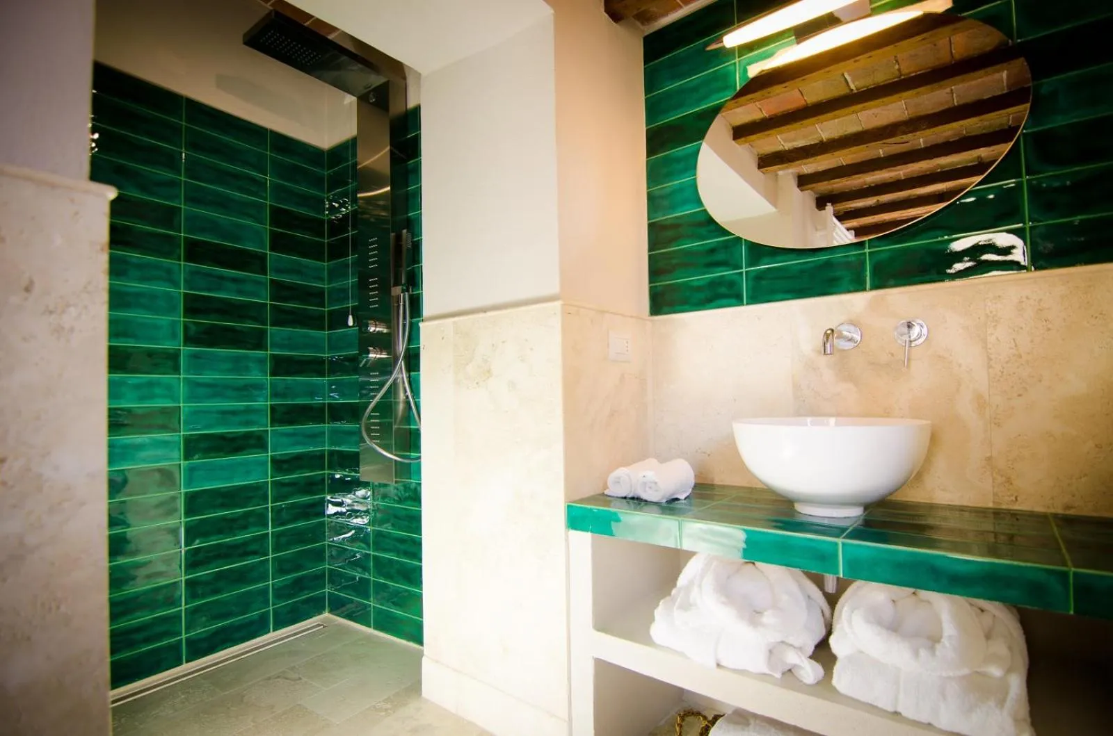 Shower in Dimora Dell'Erbe Rooms
