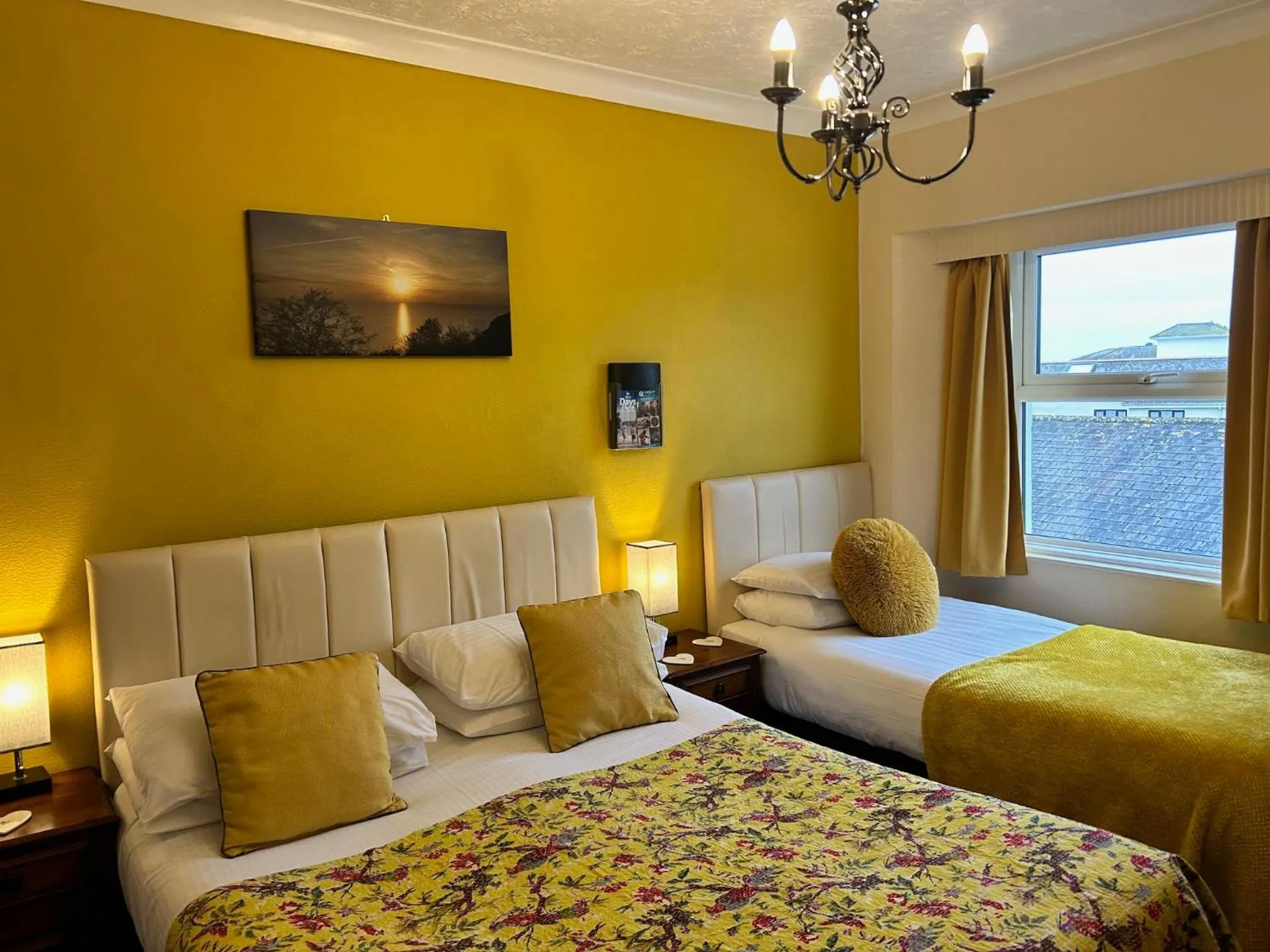 Bed in Babbacombe Palms