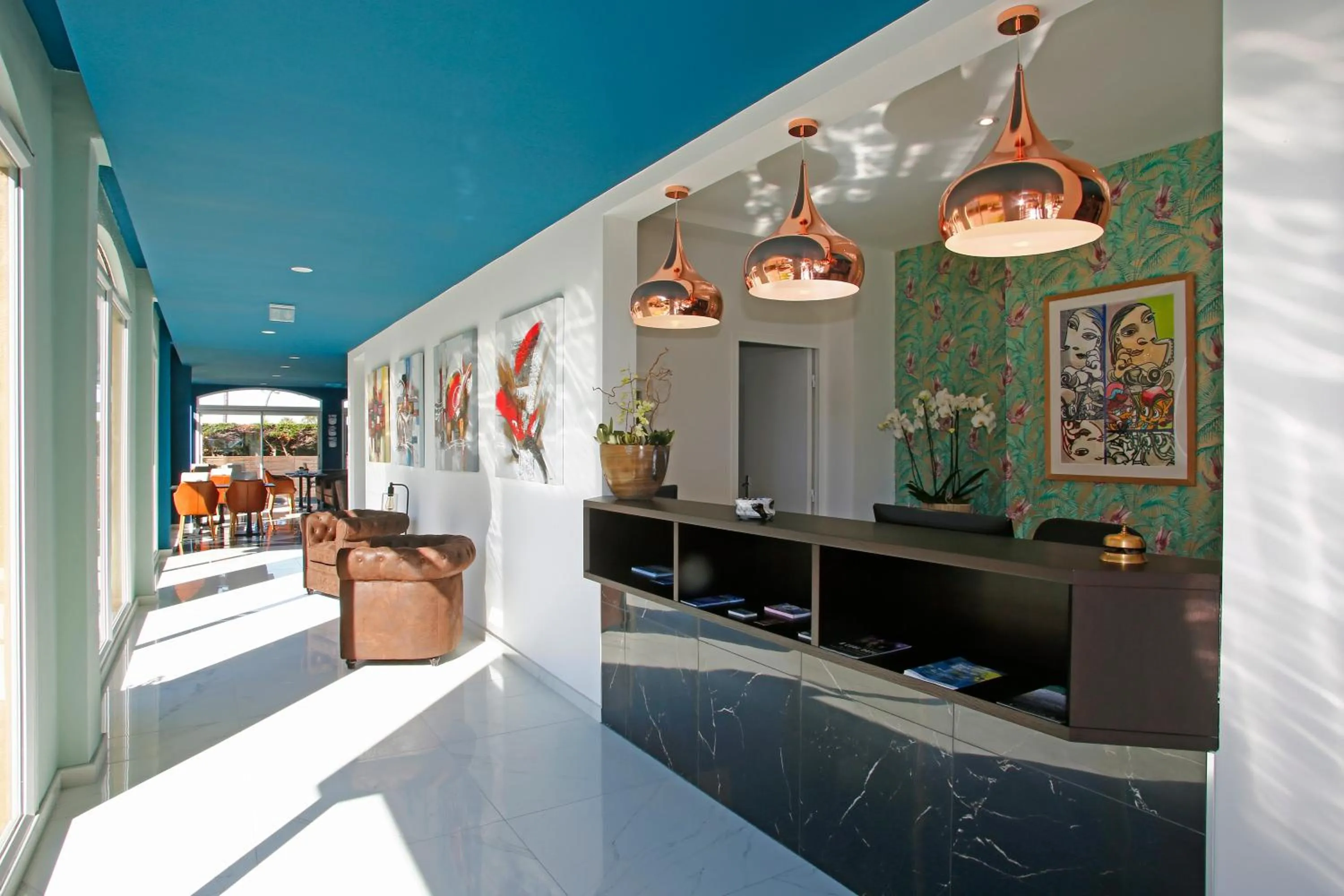 Seating area in Hotel Onda