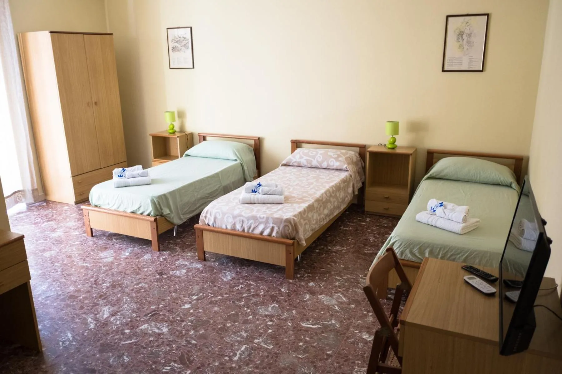 Photo of the whole room, Bed in B&B Pinarina