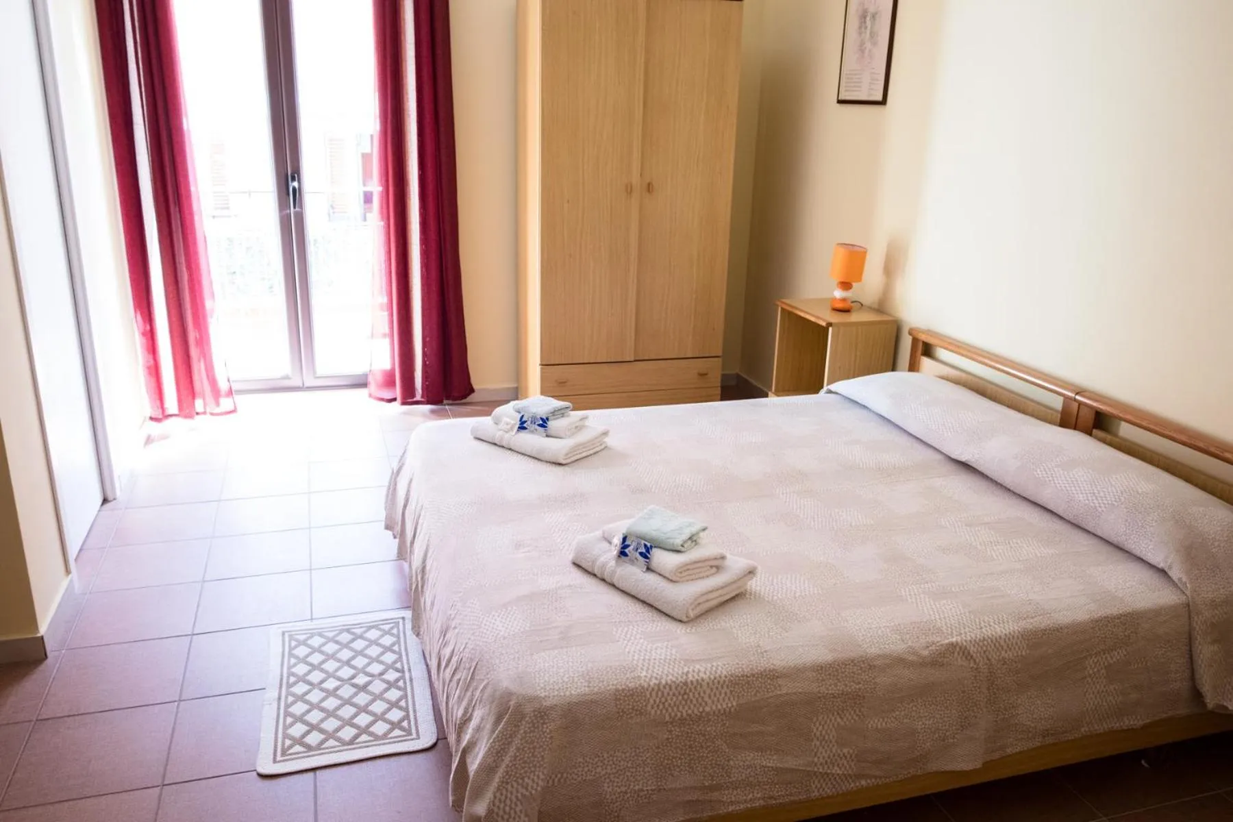 Photo of the whole room, Bed in B&B Pinarina