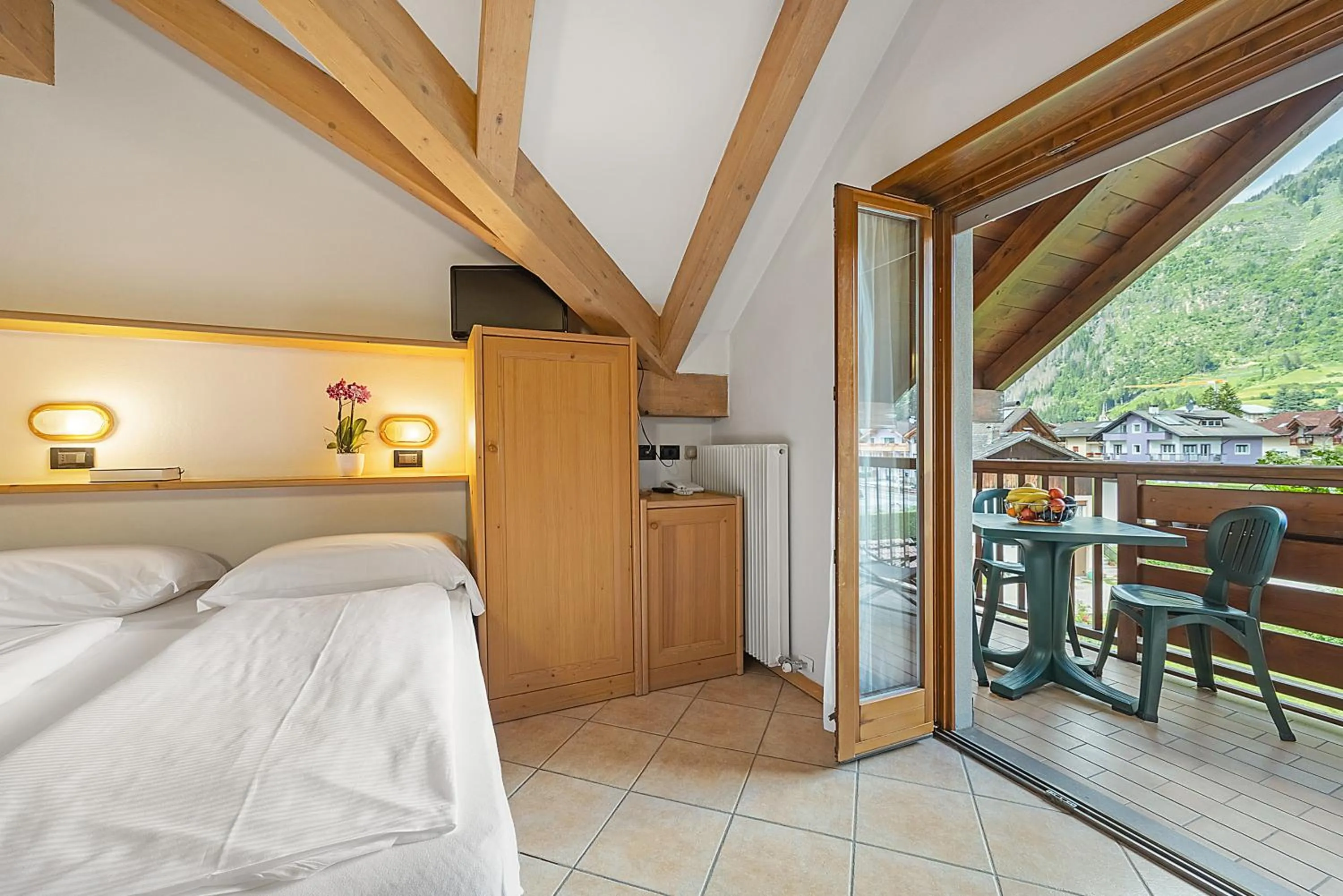 Bed in Aparthotel Majestic