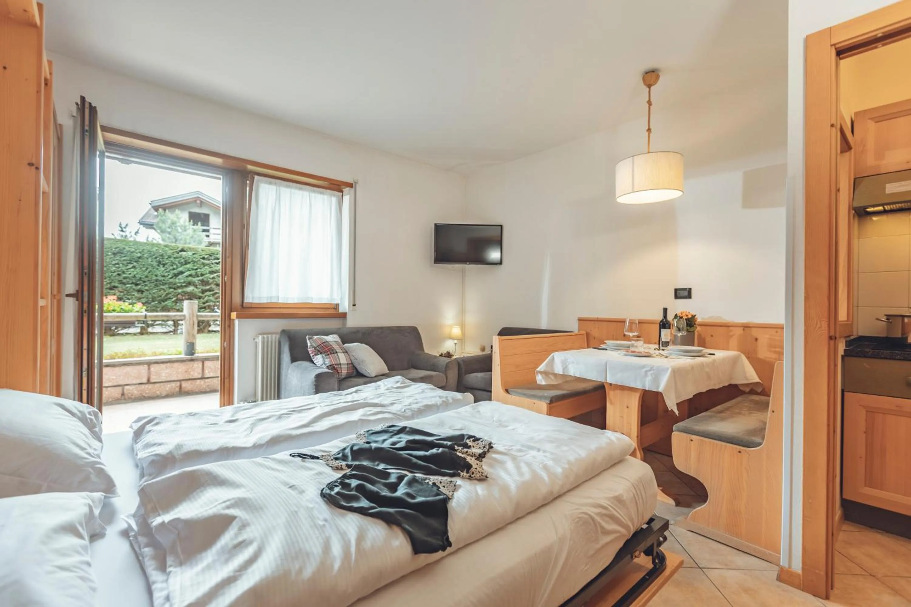 Bed in Aparthotel Majestic