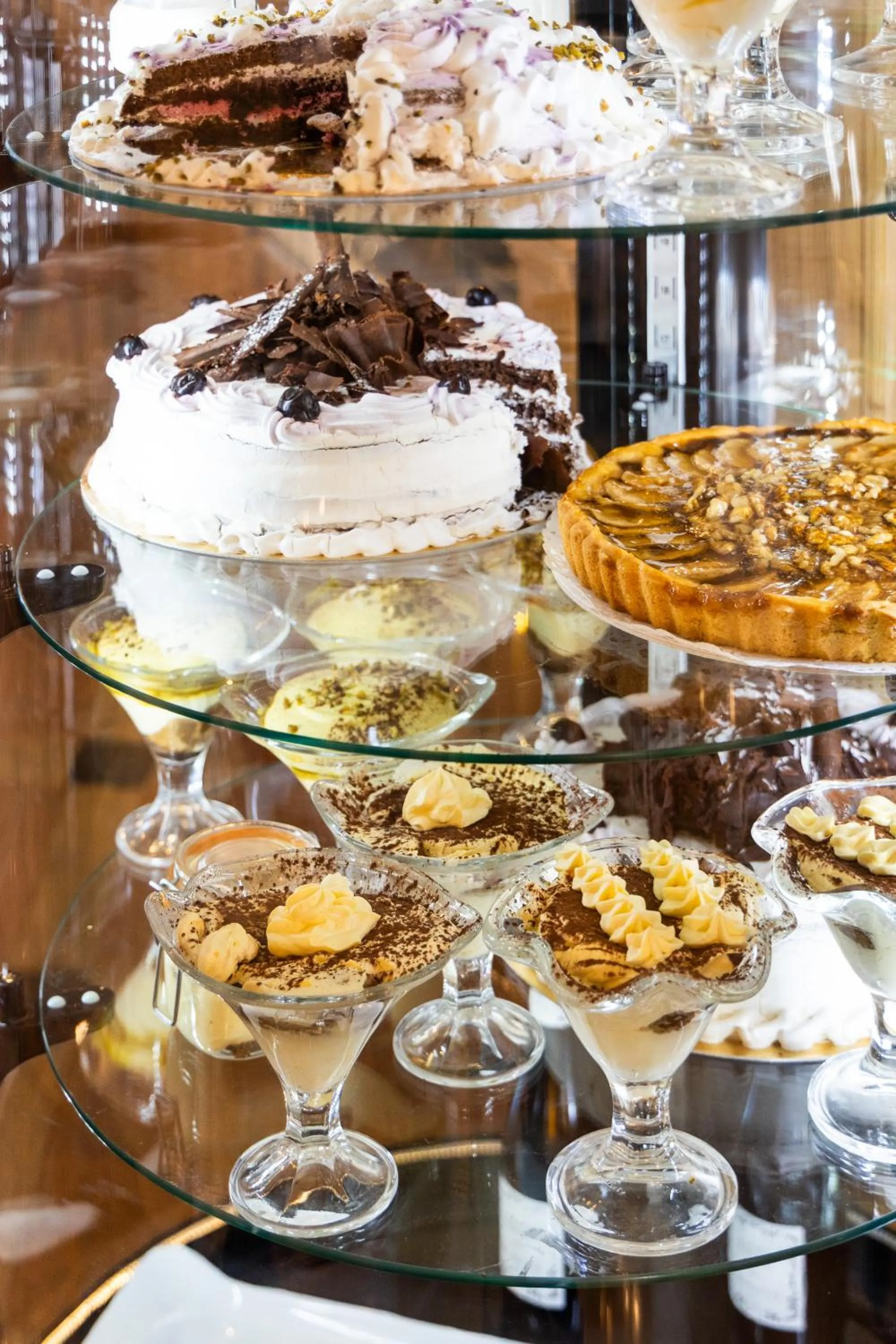 Restaurant/places to eat in Aparthotel Majestic