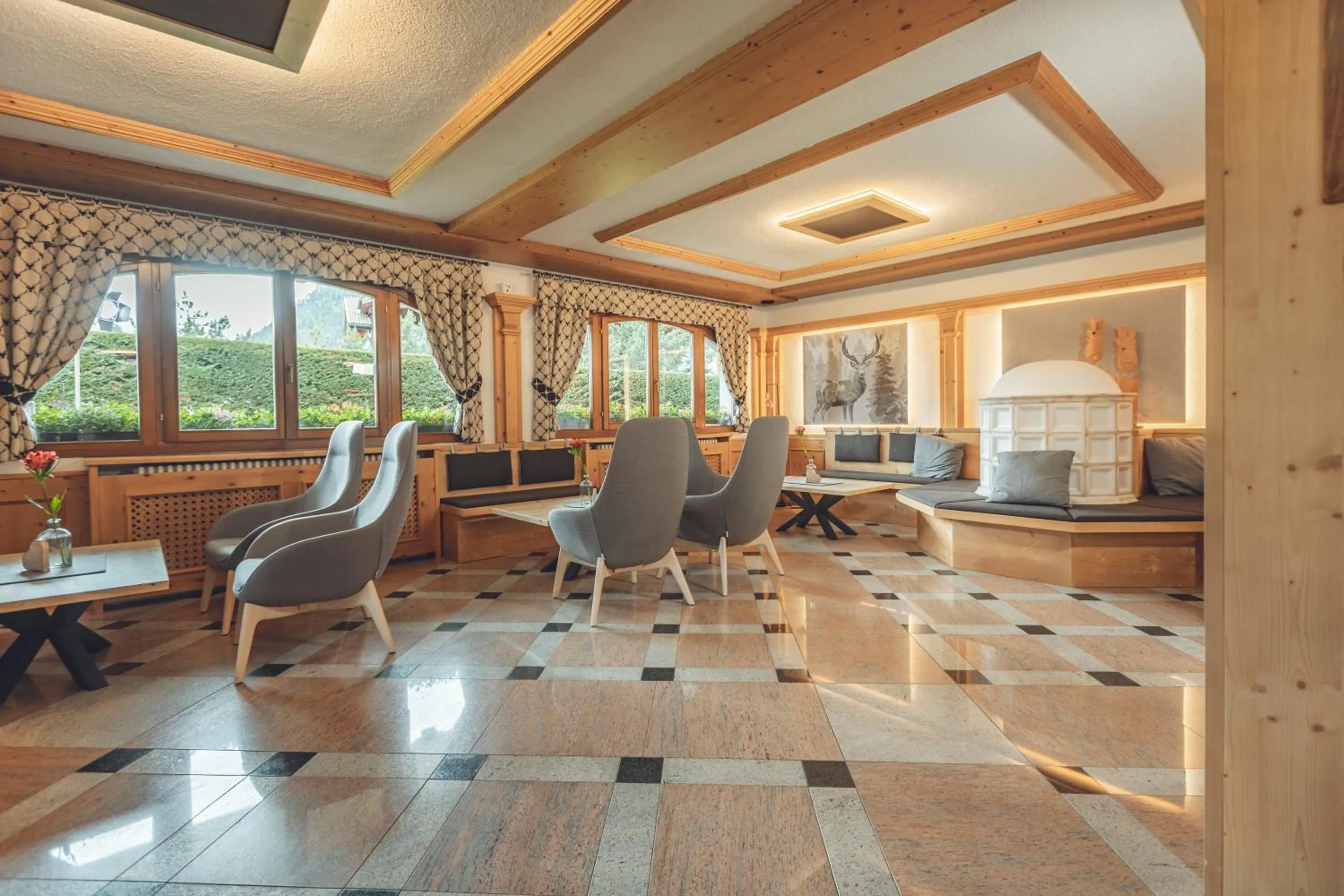 Lobby or reception in Aparthotel Majestic