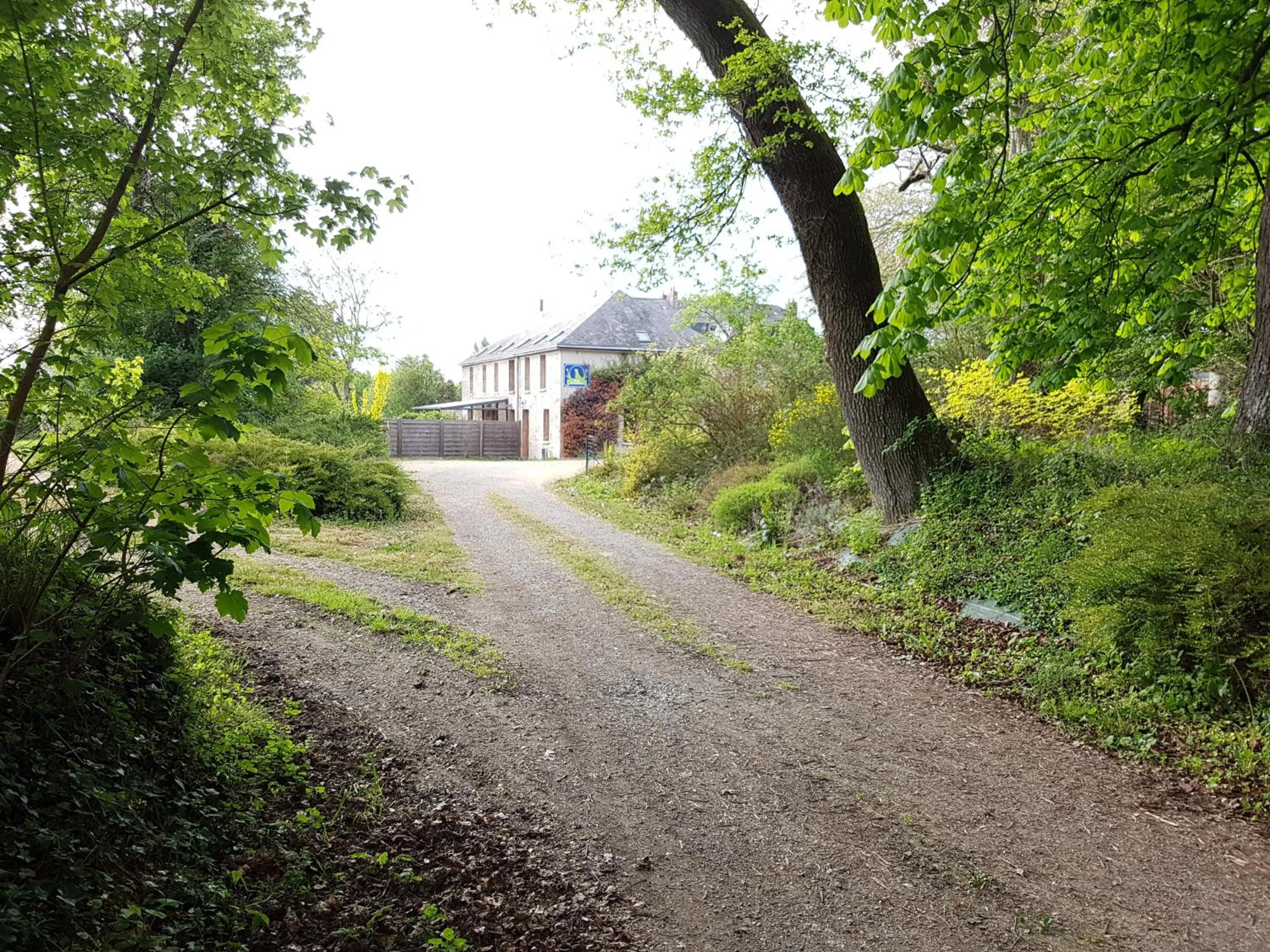 Property building in Logis Hôtel Relais Des Caillères