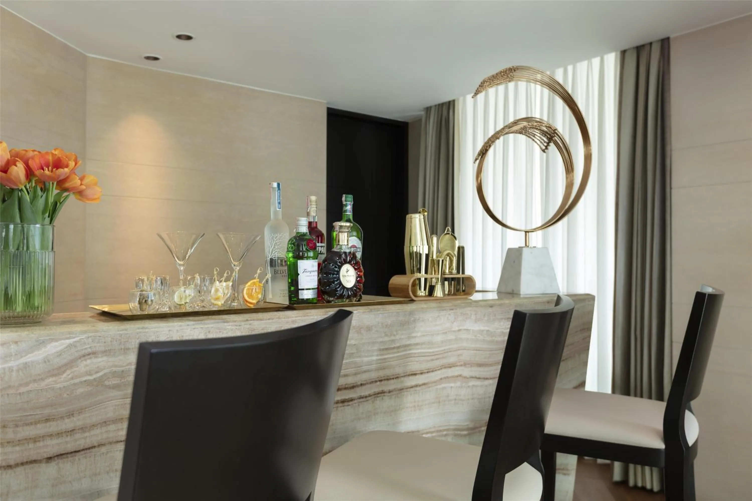 Photo of the whole room in Siam Kempinski Hotel Bangkok