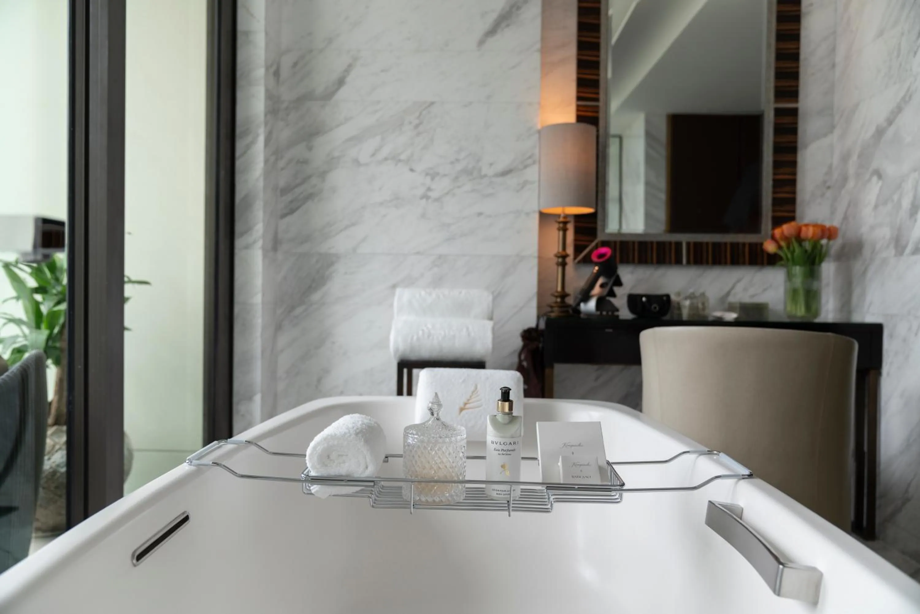 Bath in Siam Kempinski Hotel Bangkok