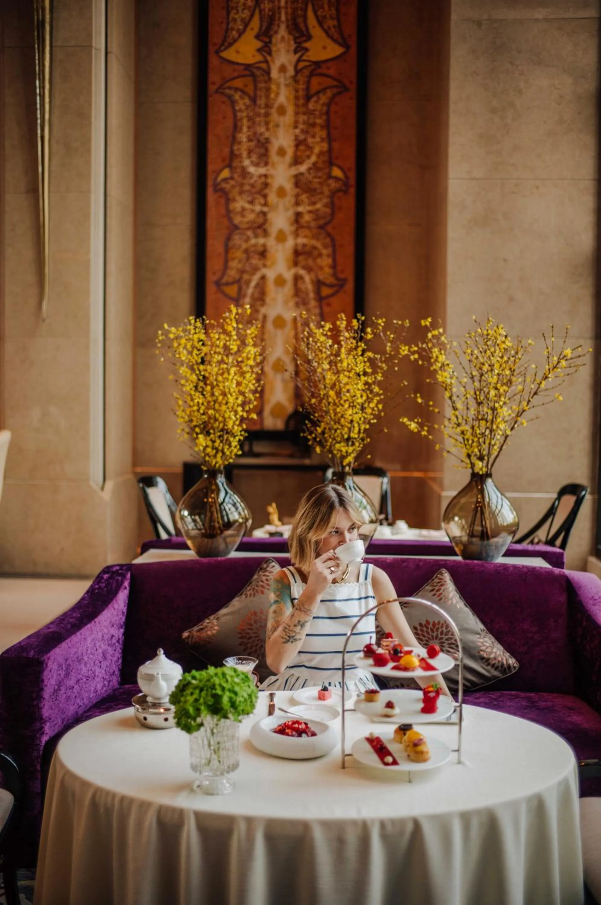 Lounge or bar in Siam Kempinski Hotel Bangkok